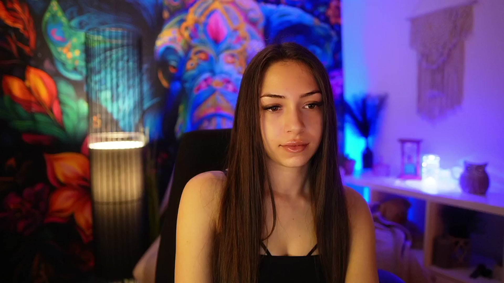 Gallery image thumbnail from Briar__Rose's myfreecams stream on, 03/22/2025, 18:55 image 9 of 20
