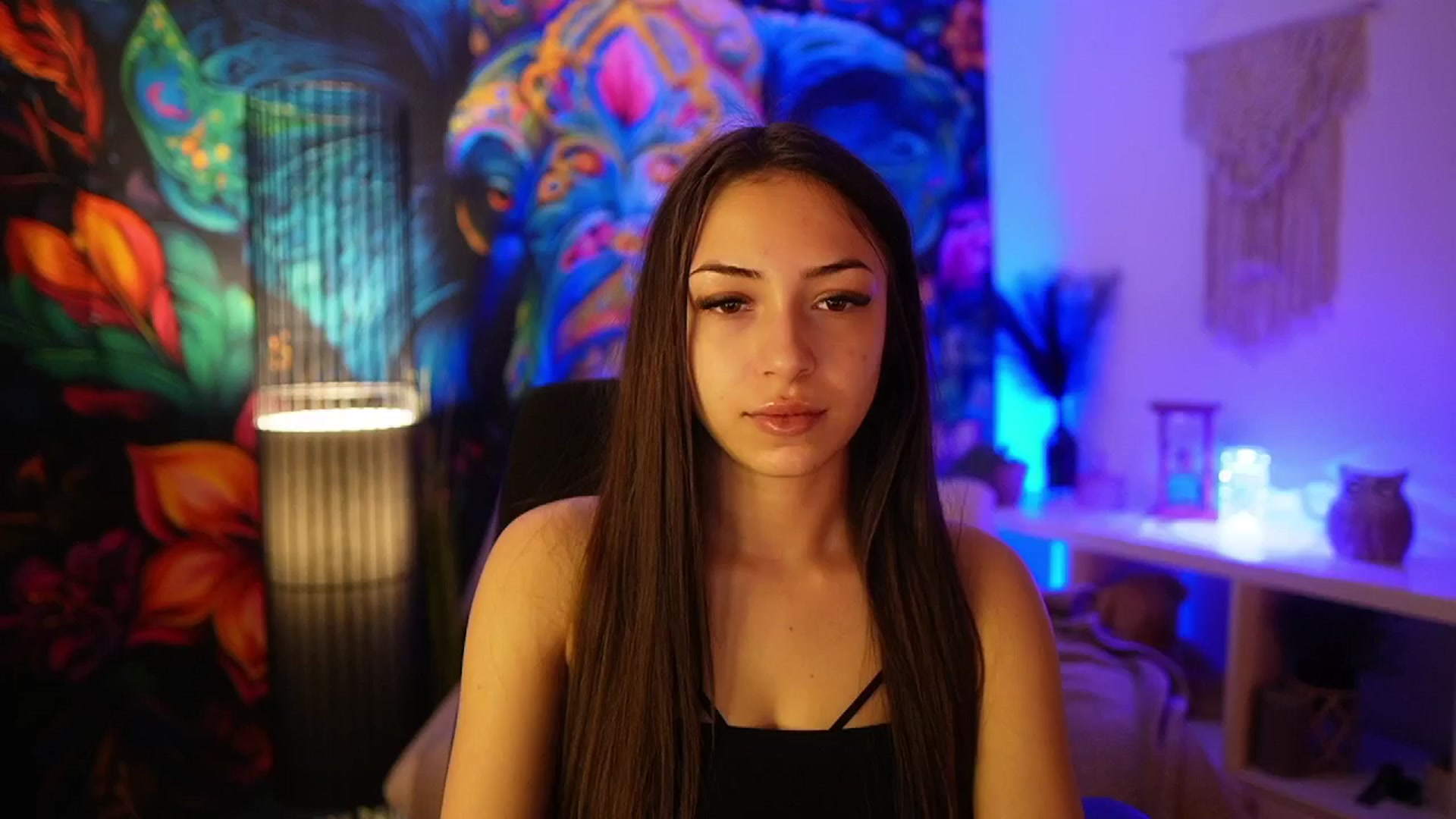 Gallery image thumbnail from Briar__Rose's myfreecams stream on, 03/22/2025, 18:55 image 2 of 20