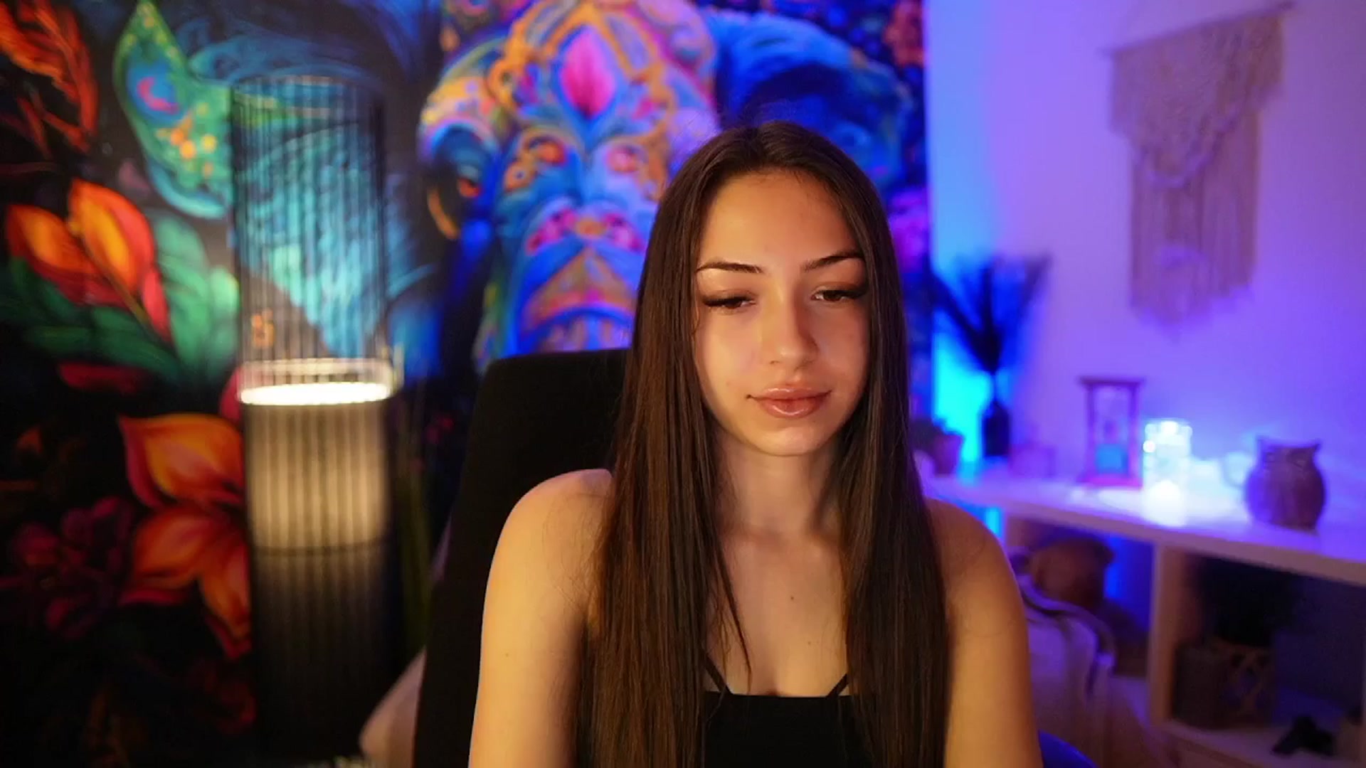 Gallery image thumbnail from Briar__Rose's myfreecams stream on, 03/22/2025, 18:55 image 13 of 20