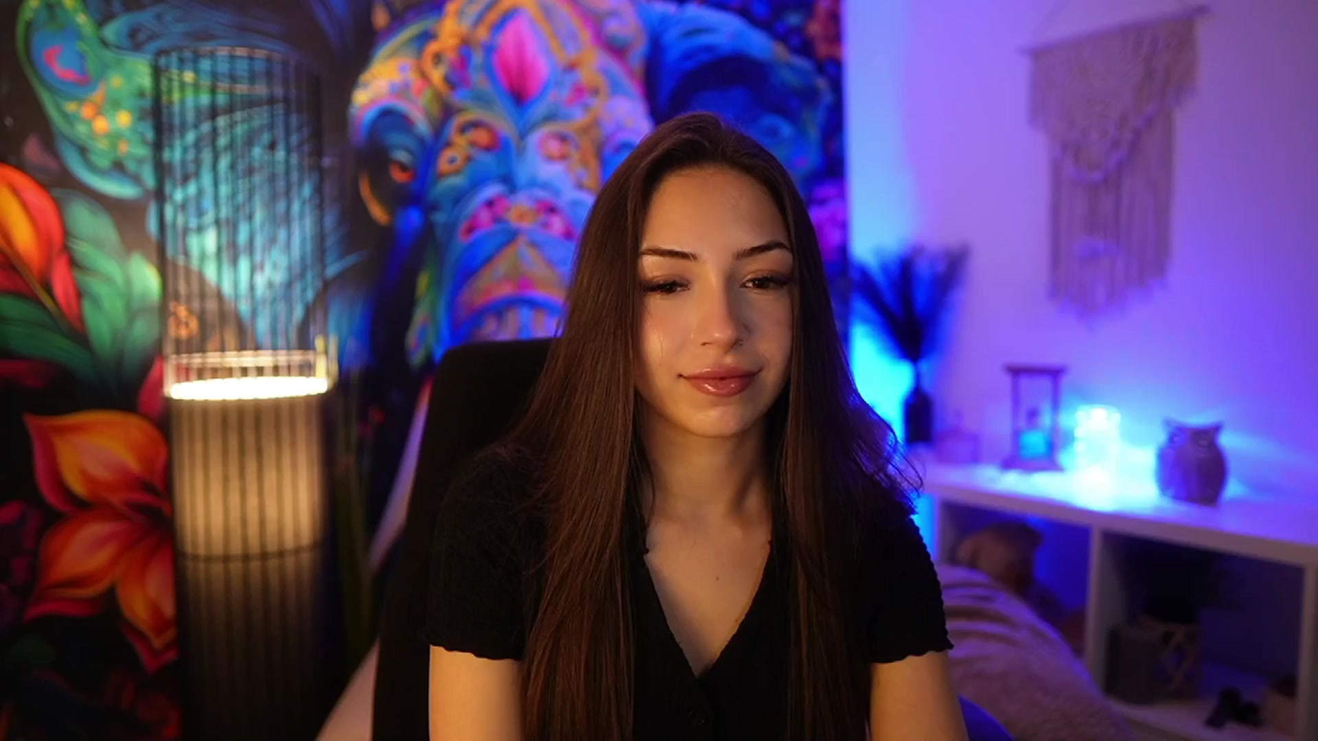 Gallery image thumbnail from Briar__Rose's myfreecams stream on, 03/23/2025, 17:17 image 4 of 20
