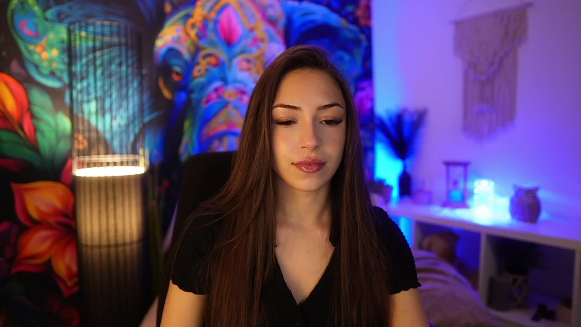 Gallery image thumbnail from Briar__Rose's myfreecams stream on, 03/23/2025, 17:17 image 1 of 20