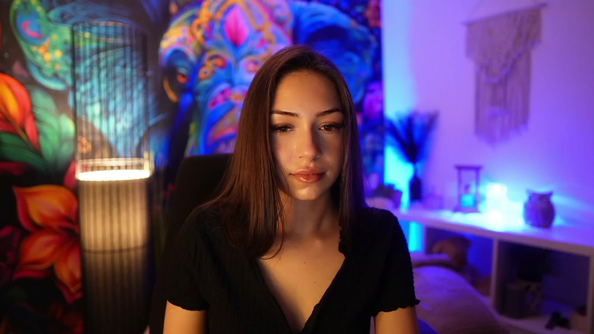 Gallery image thumbnail from Briar__Rose's myfreecams stream on, 03/23/2025, 18:56 image 14 of 20