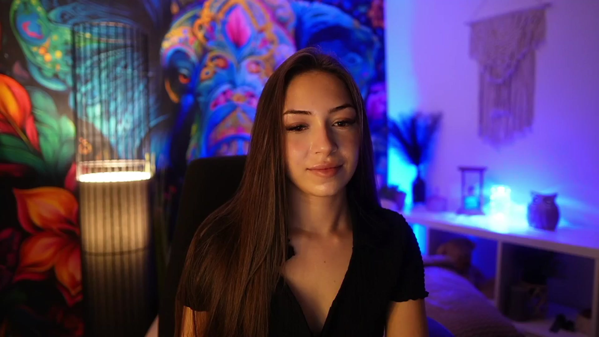 Gallery image thumbnail from Briar__Rose's myfreecams stream on, 03/23/2025, 18:56 image 2 of 20