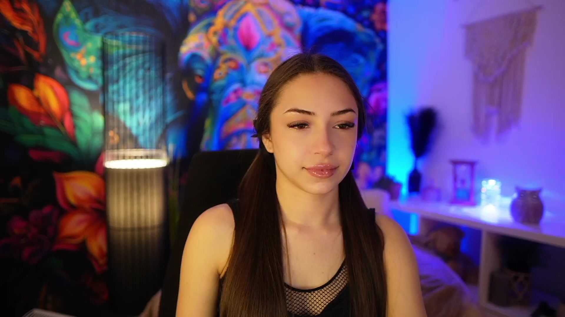 Gallery image thumbnail from Briar__Rose's myfreecams stream on, 03/26/2025, 13:35 image 17 of 20