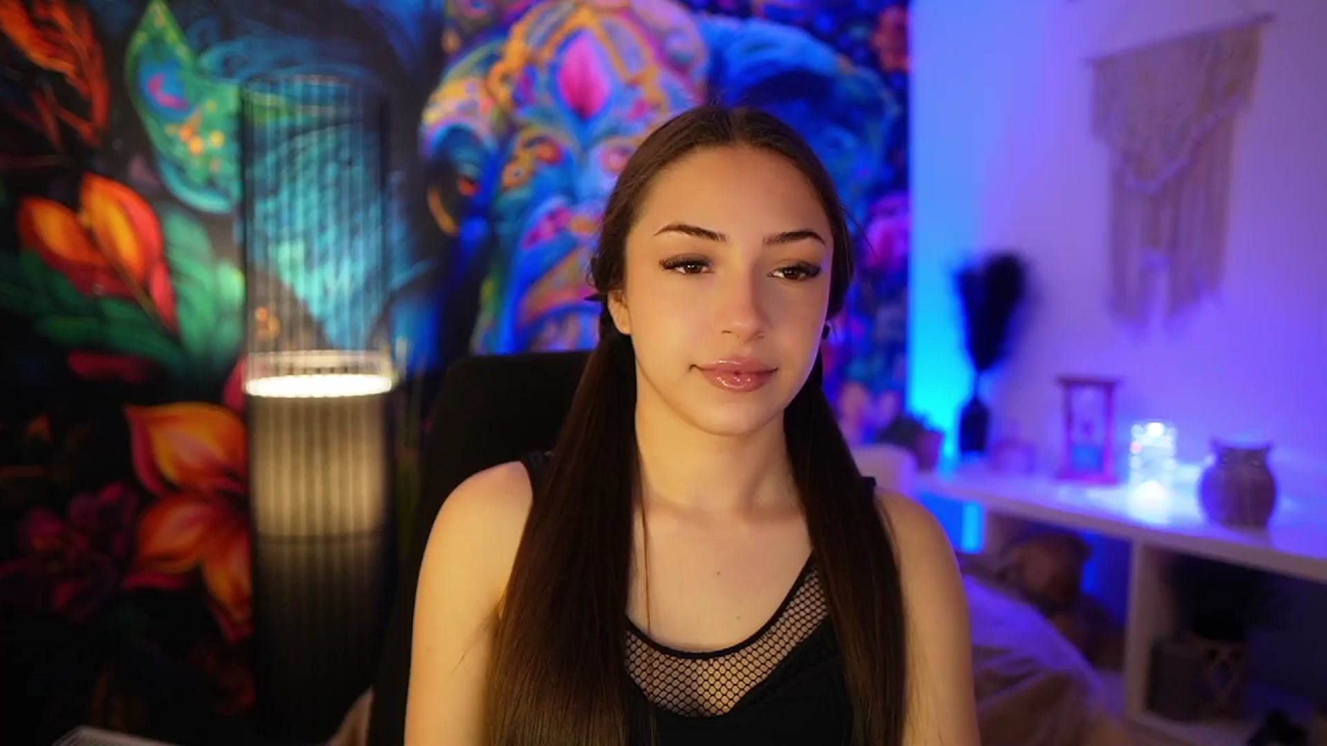 Gallery image thumbnail from Briar__Rose's myfreecams stream on, 03/26/2025, 13:35 image 13 of 20