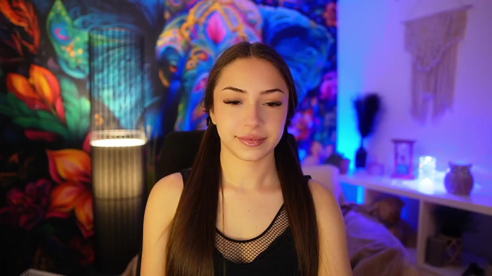 Gallery image thumbnail from Briar__Rose's myfreecams stream on, 03/26/2025, 13:35 image 12 of 20