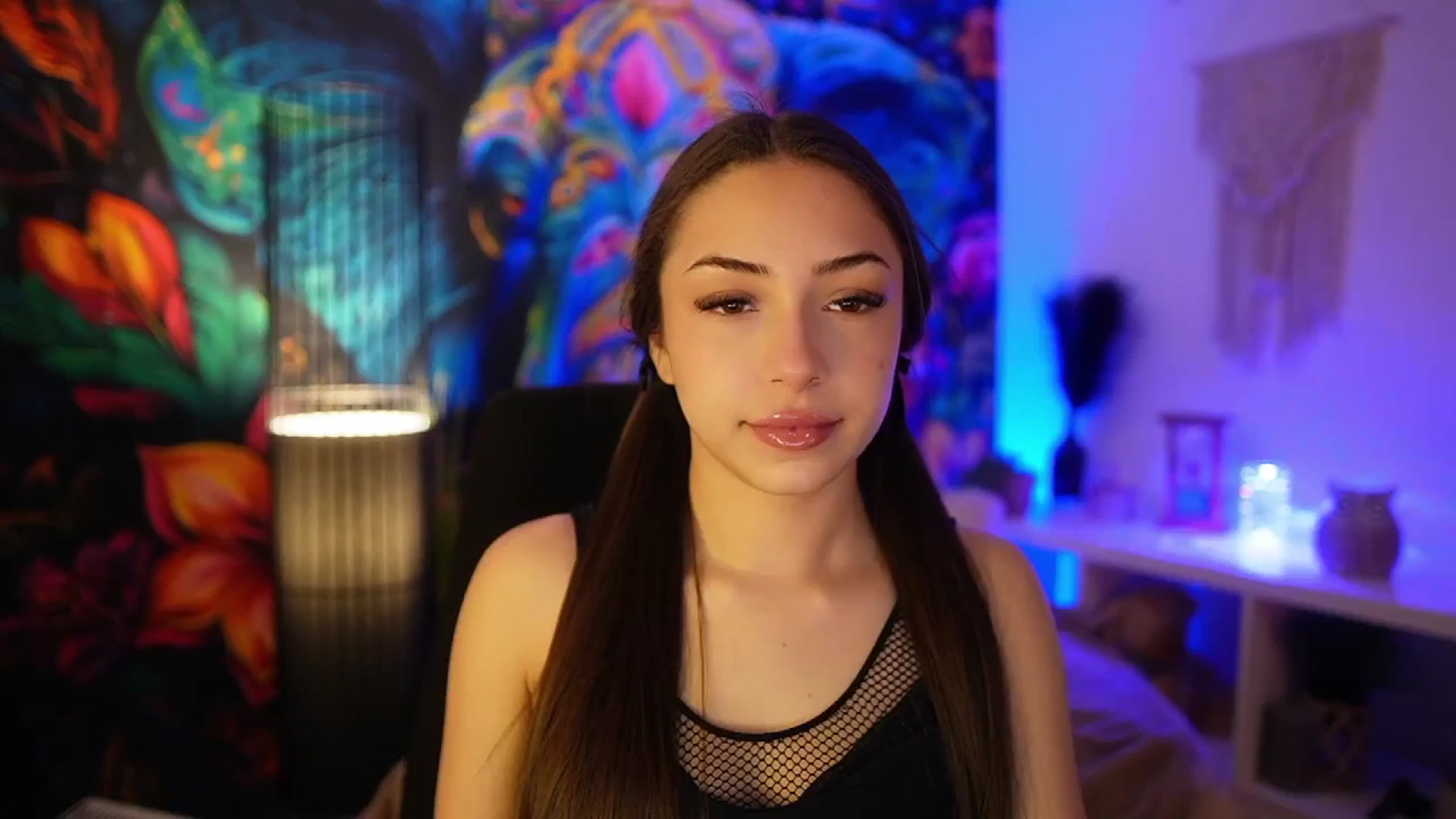 Gallery image thumbnail from Briar__Rose's myfreecams stream on, 03/26/2025, 13:35 image 11 of 20