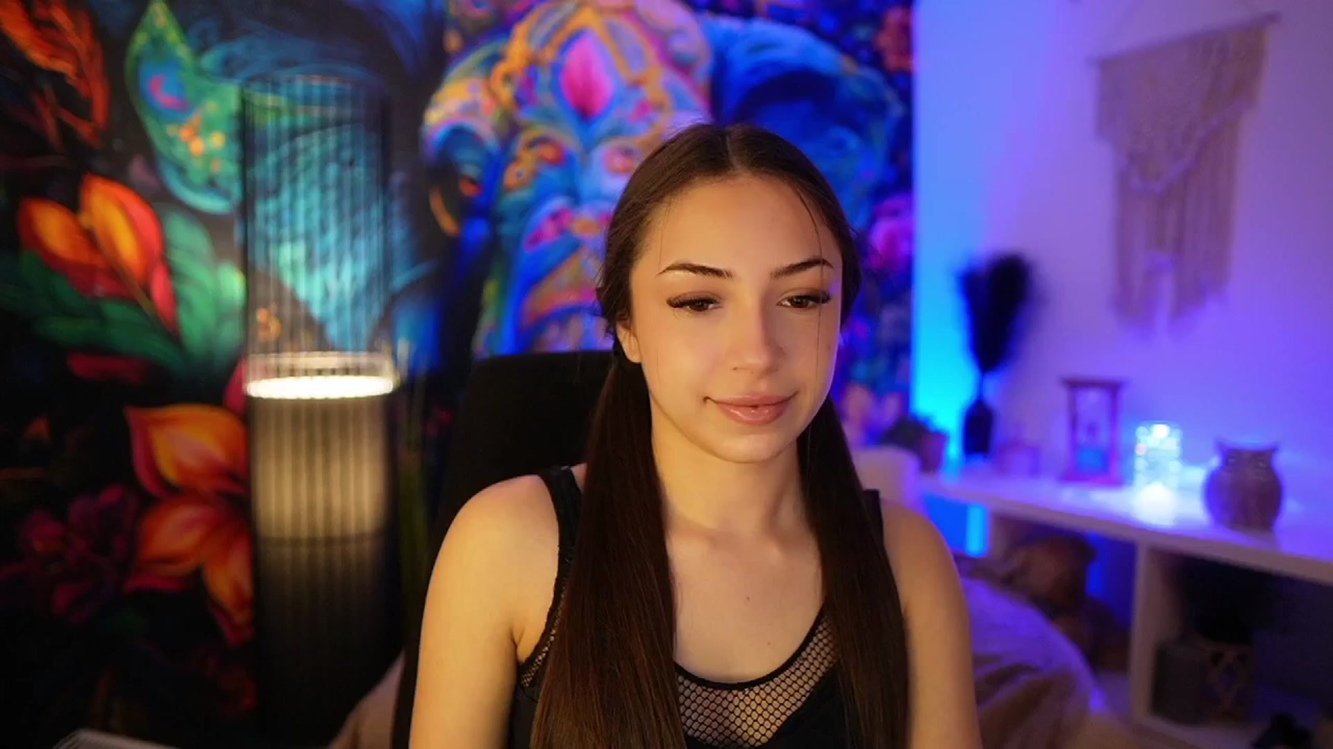 Gallery image thumbnail from Briar__Rose's myfreecams stream on, 03/26/2025, 17:39 image 3 of 20
