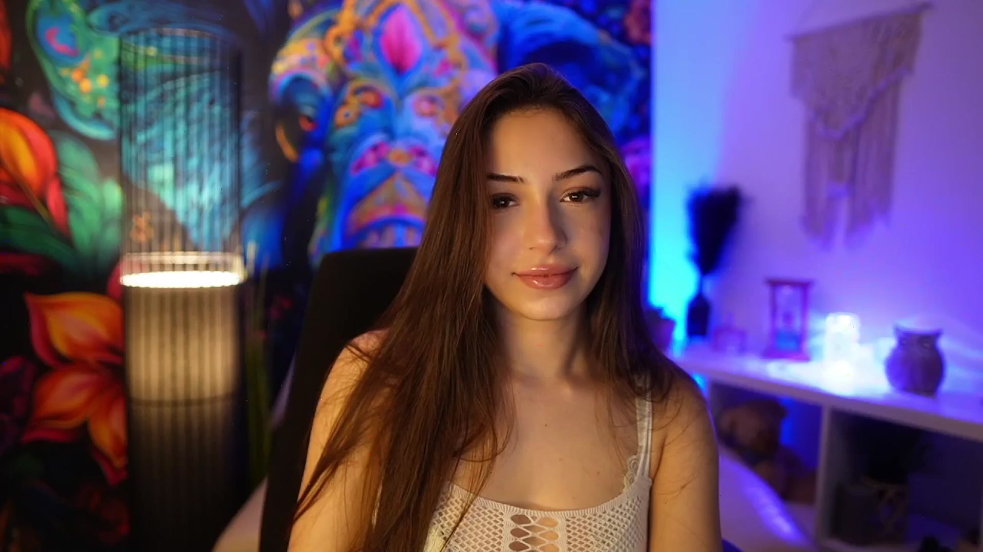Gallery image thumbnail from Briar__Rose's myfreecams stream on, 03/27/2025, 16:39 image 13 of 20