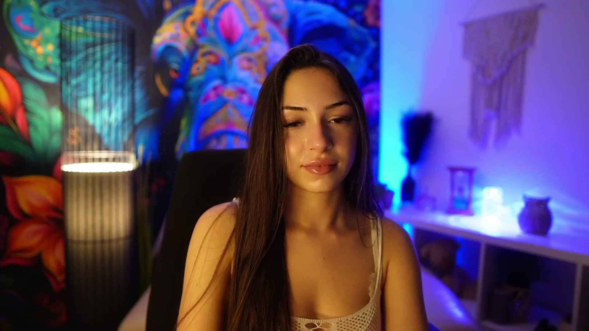 Gallery image thumbnail from Briar__Rose's myfreecams stream on, 03/27/2025, 23:16 image 7 of 20