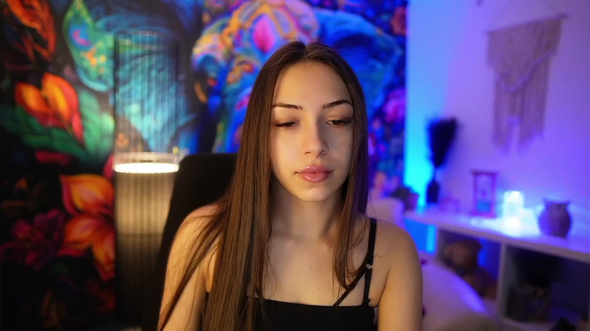 Gallery image thumbnail from Briar__Rose's myfreecams stream on, 03/31/2025, 12:49 image 3 of 20
