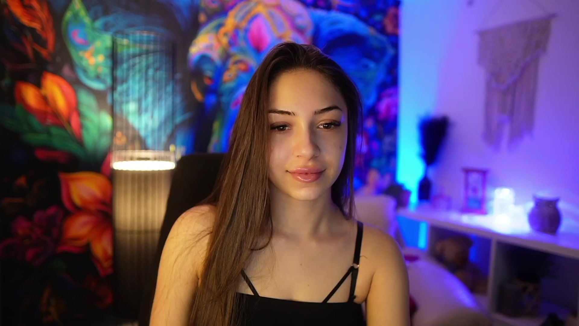 Gallery image thumbnail from Briar__Rose's myfreecams stream on, 03/31/2025, 13:24 image 5 of 20