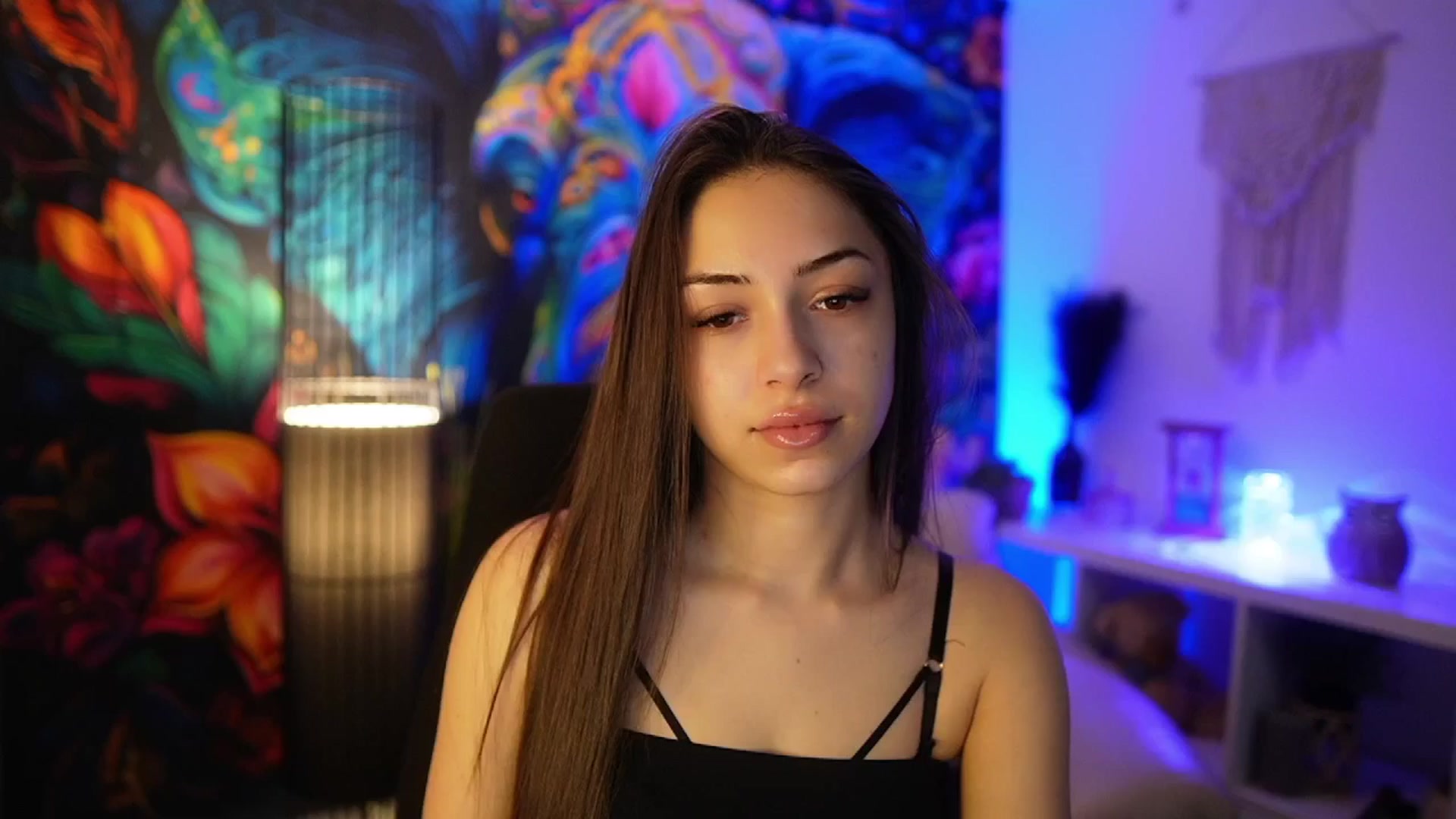 Gallery image thumbnail from Briar__Rose's myfreecams stream on, 03/31/2025, 17:02 image 3 of 20