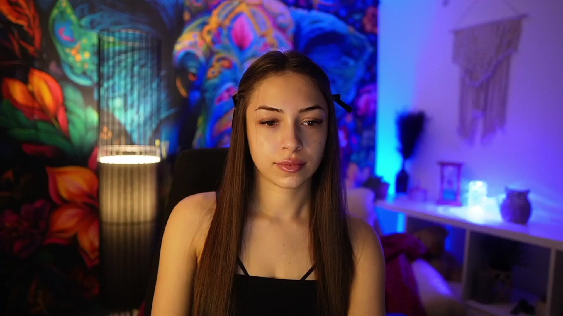 Gallery image thumbnail from Briar__Rose's myfreecams stream on, 03/31/2025, 17:02 image 11 of 20