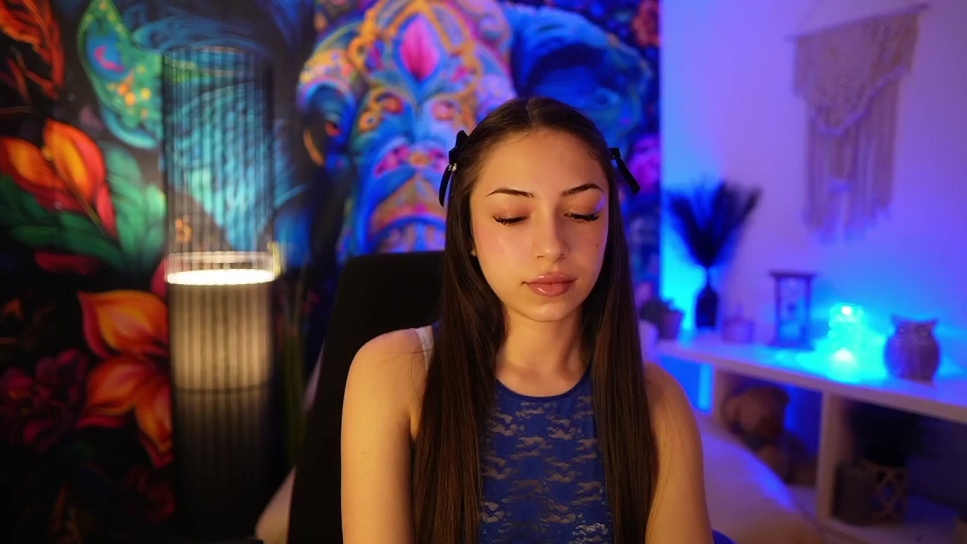Gallery image thumbnail from Briar__Rose's myfreecams stream on, 04/01/2025, 16:44 image 16 of 20