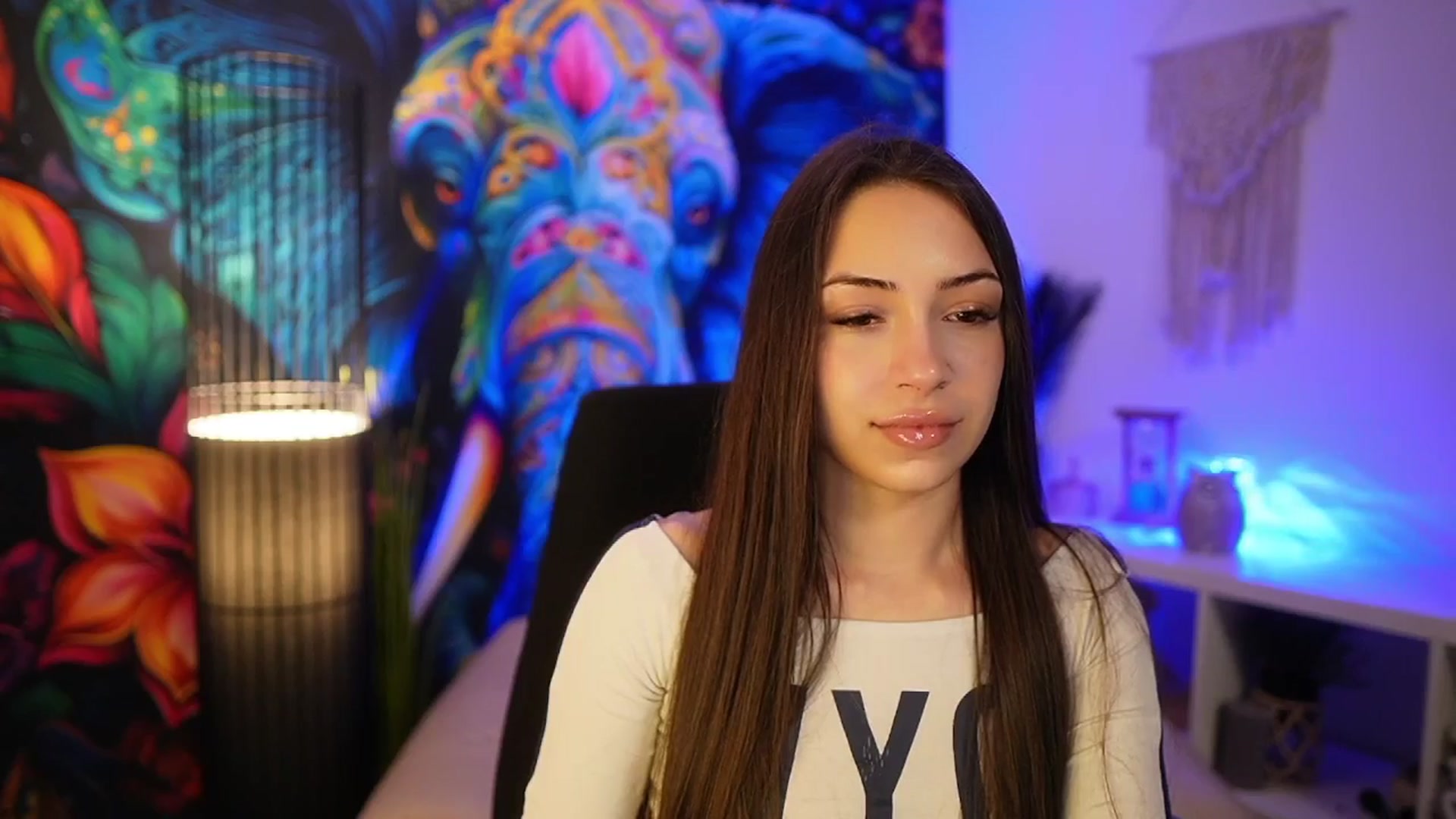Gallery image thumbnail from Briar__Rose's myfreecams stream on, 04/06/2025, 15:04 image 11 of 20