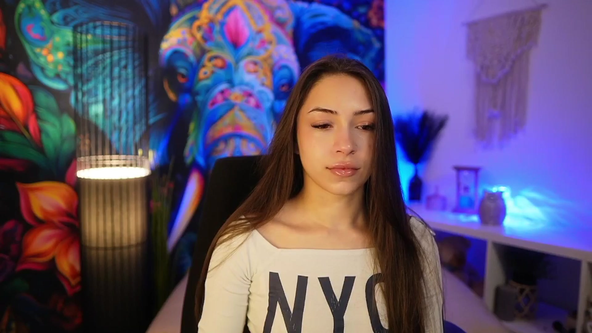 Gallery image thumbnail from Briar__Rose's myfreecams stream on, 04/06/2025, 15:04 image 6 of 20