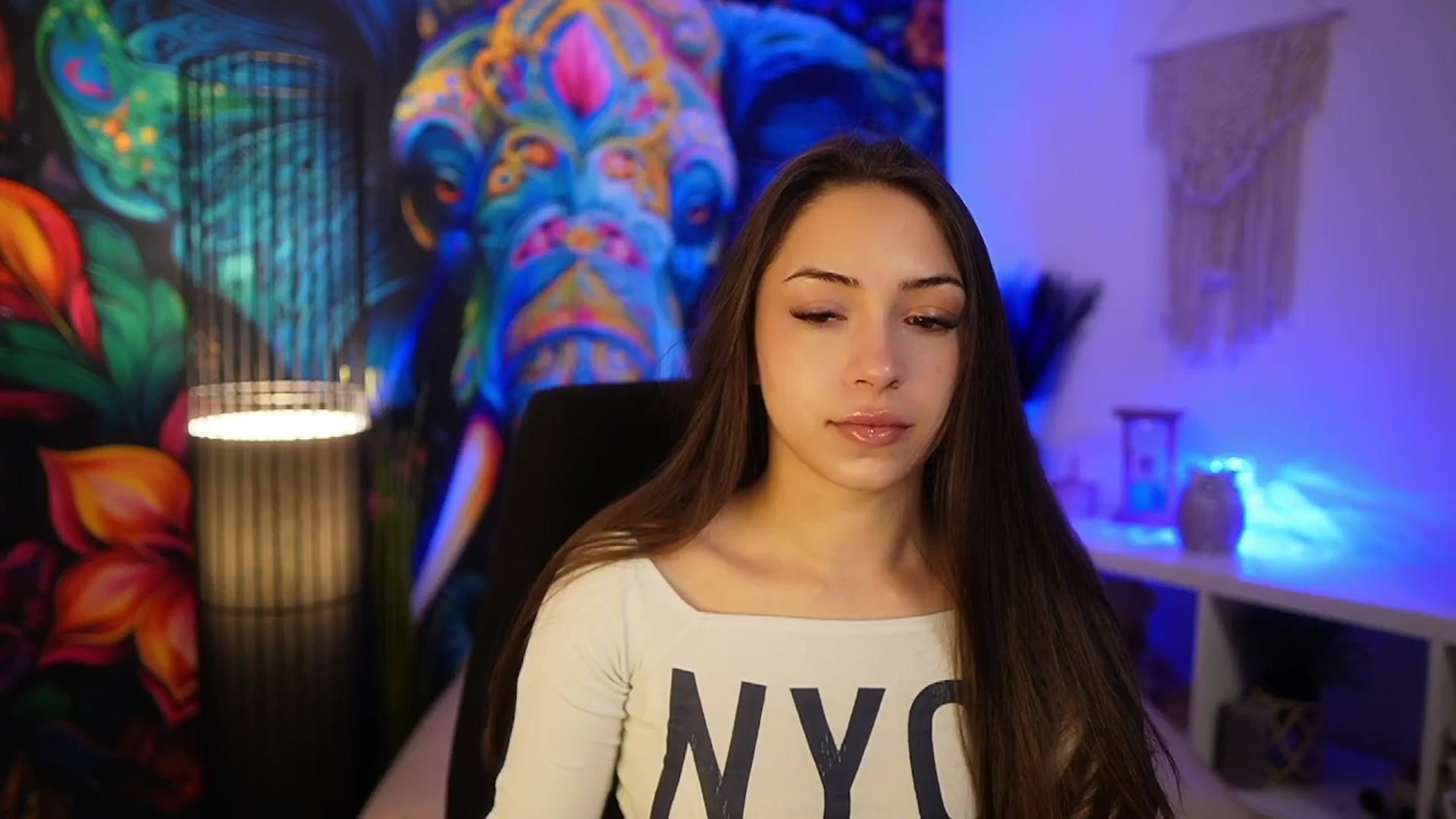 Gallery image thumbnail from Briar__Rose's myfreecams stream on, 04/06/2025, 15:04 image 5 of 20