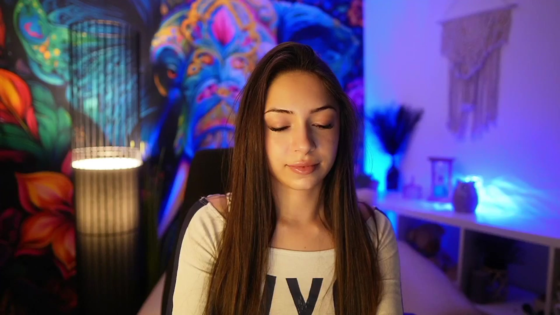 Gallery image thumbnail from Briar__Rose's myfreecams stream on, 04/06/2025, 17:58 image 10 of 20
