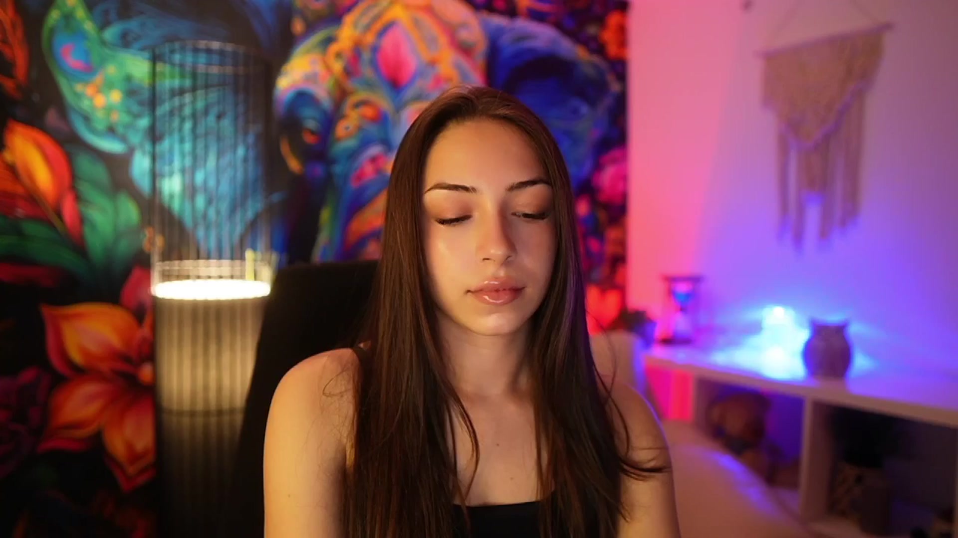Gallery image thumbnail from Briar__Rose's myfreecams stream on, 04/14/2025, 17:55 image 11 of 20