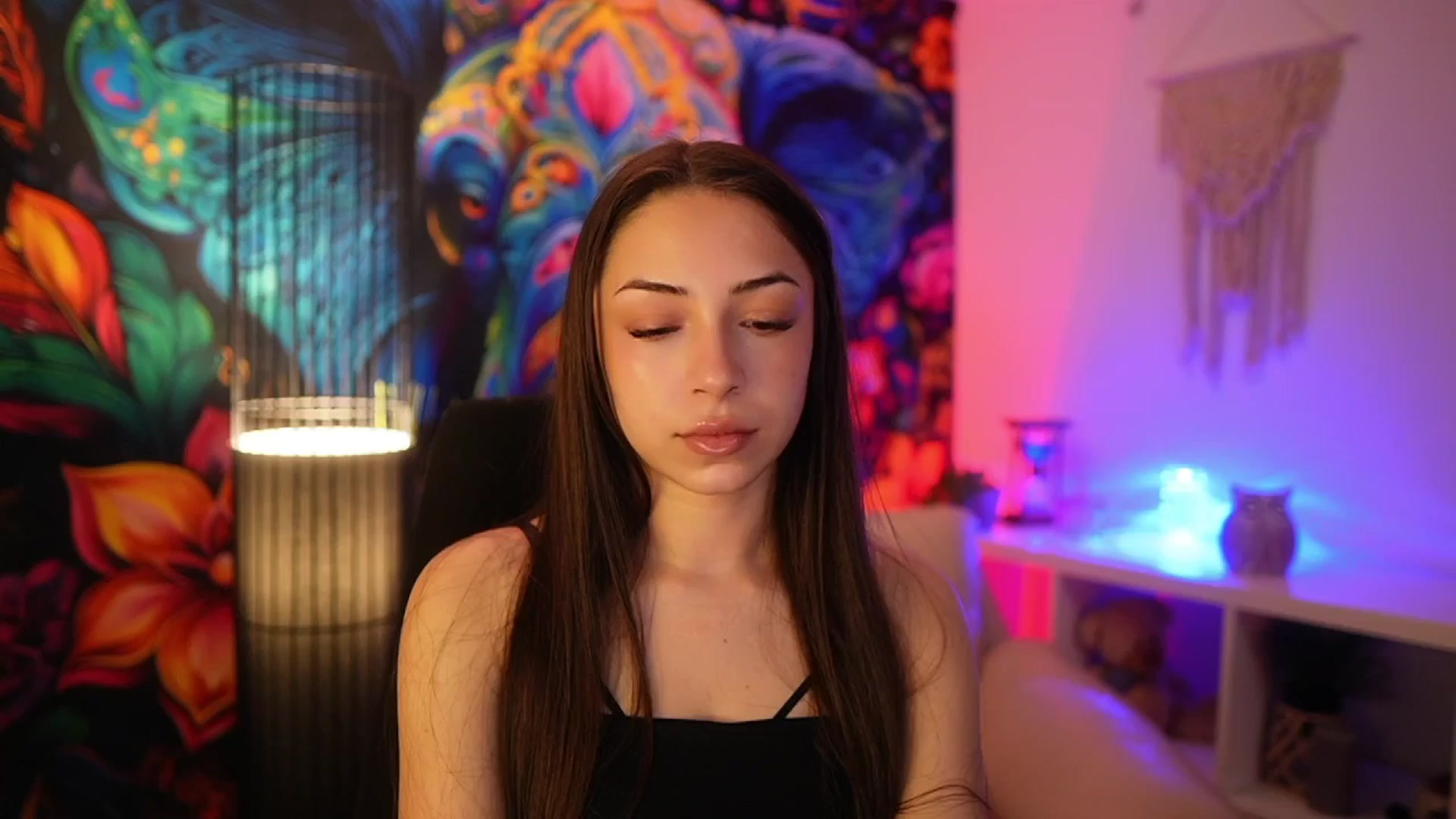 Gallery image thumbnail from Briar__Rose's myfreecams stream on, 04/14/2025, 17:55 image 3 of 20
