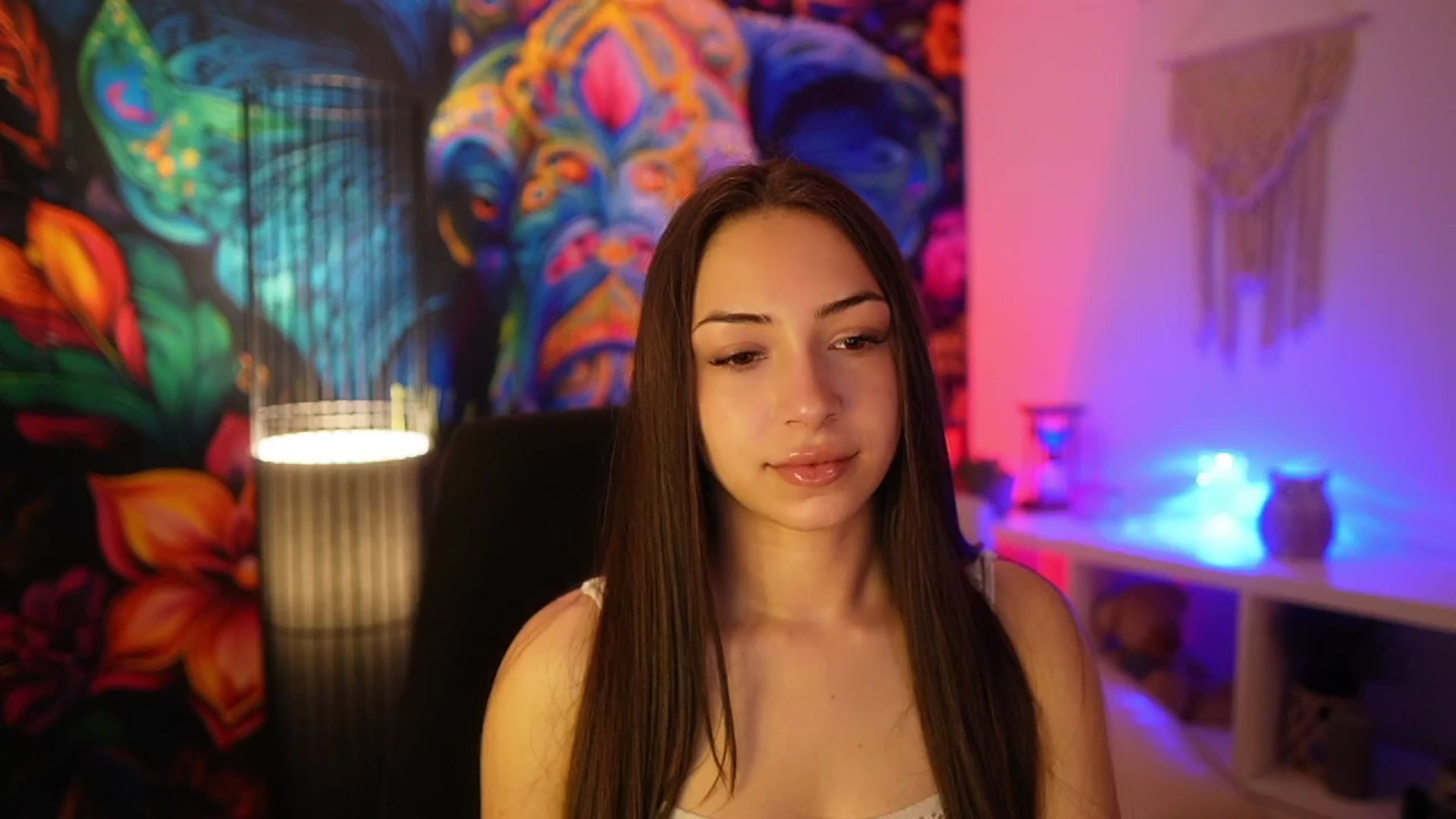 Gallery image thumbnail from Briar__Rose's myfreecams stream on, 04/15/2025, 14:38 image 7 of 20