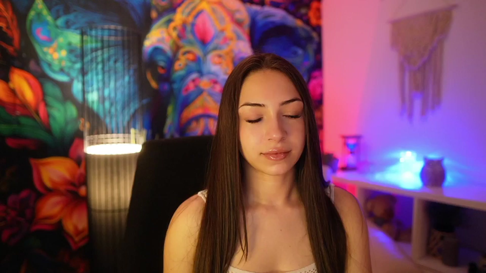 Gallery image thumbnail from Briar__Rose's myfreecams stream on, 04/15/2025, 14:38 image 8 of 20