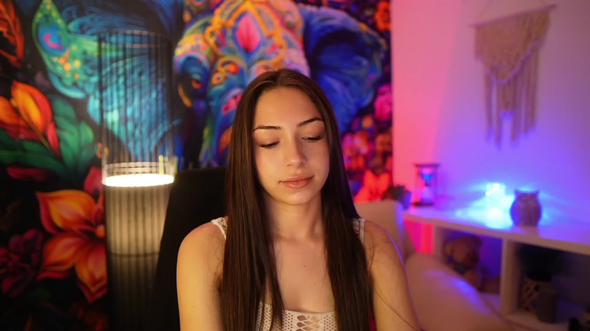 Gallery image thumbnail from Briar__Rose's myfreecams stream on, 04/15/2025, 17:49 image 1 of 20