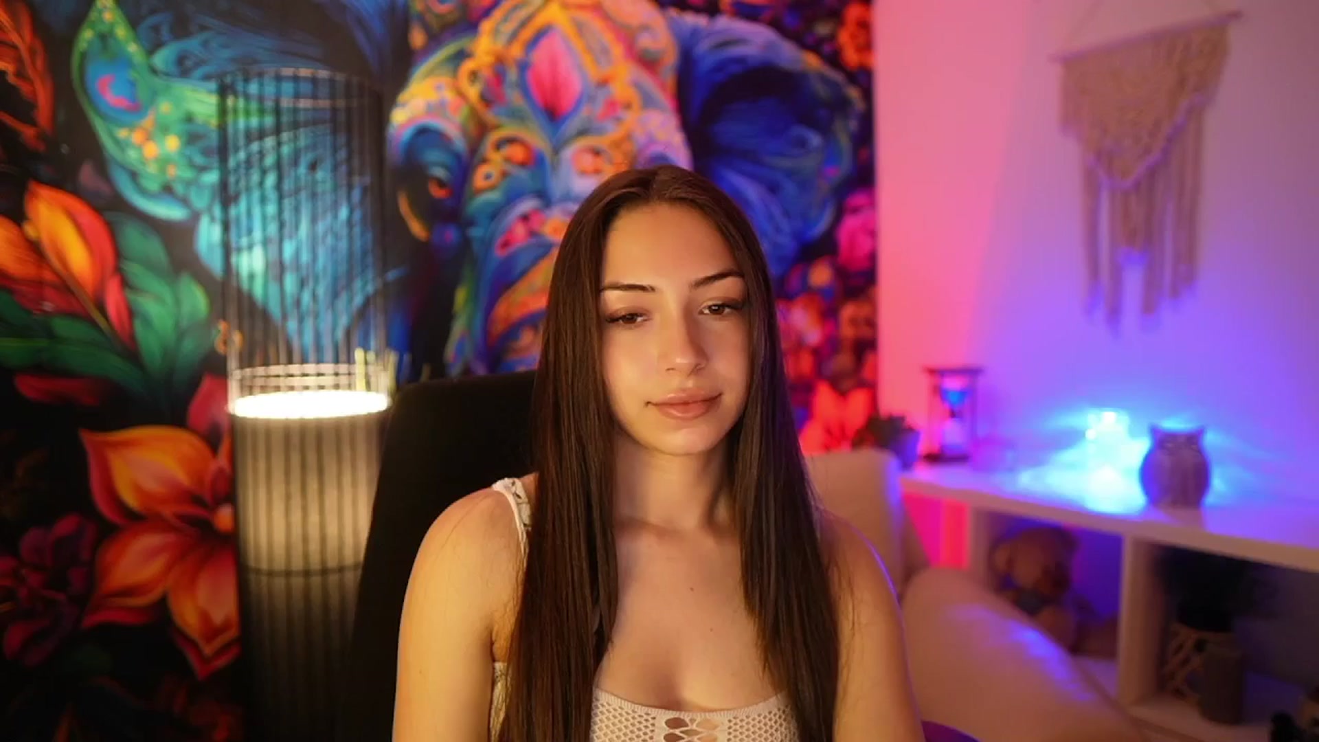Gallery image thumbnail from Briar__Rose's myfreecams stream on, 04/15/2025, 17:49 image 2 of 20