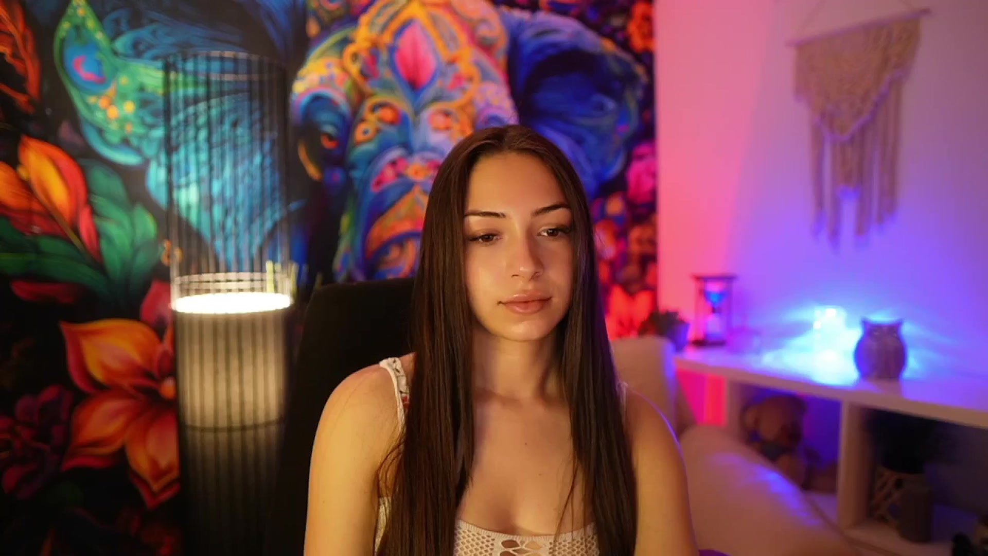 Gallery image thumbnail from Briar__Rose's myfreecams stream on, 04/15/2025, 17:49 image 4 of 20