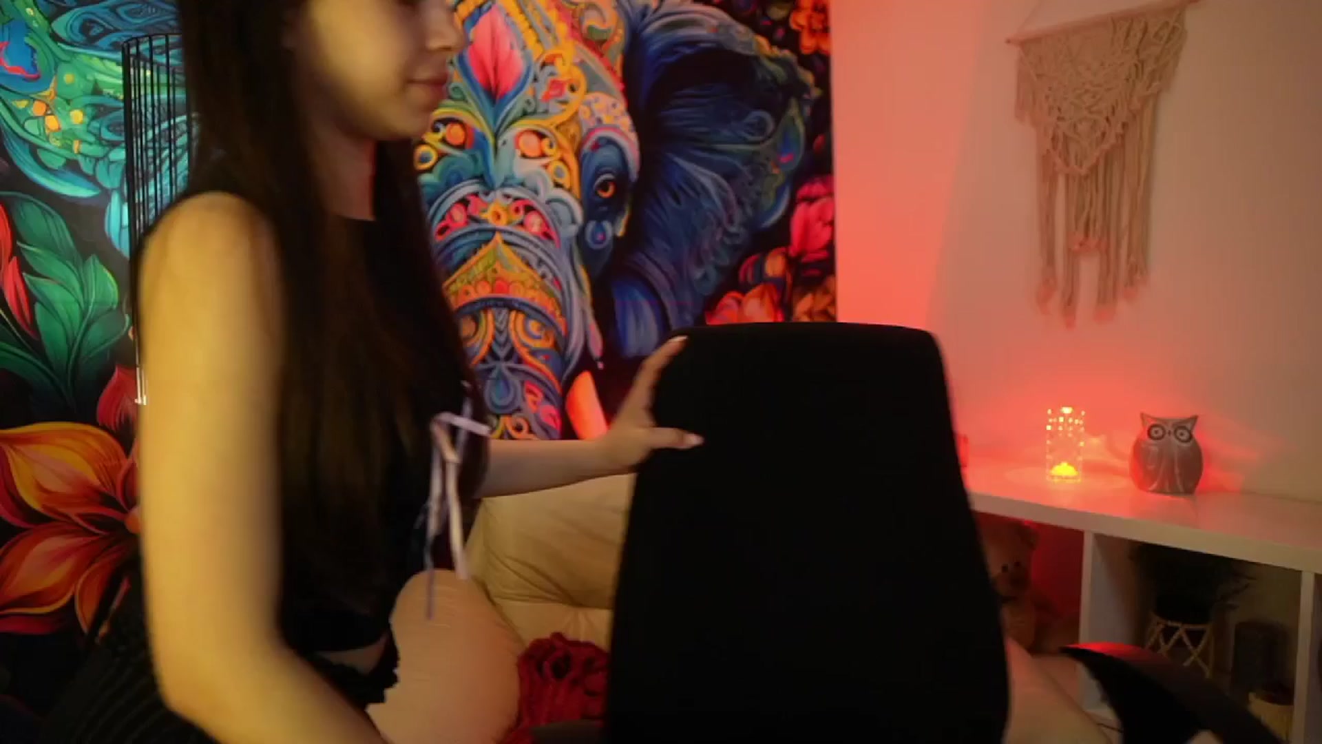 Gallery image thumbnail from Briar__Rose's myfreecams stream on, 04/17/2025, 17:37 image 4 of 20