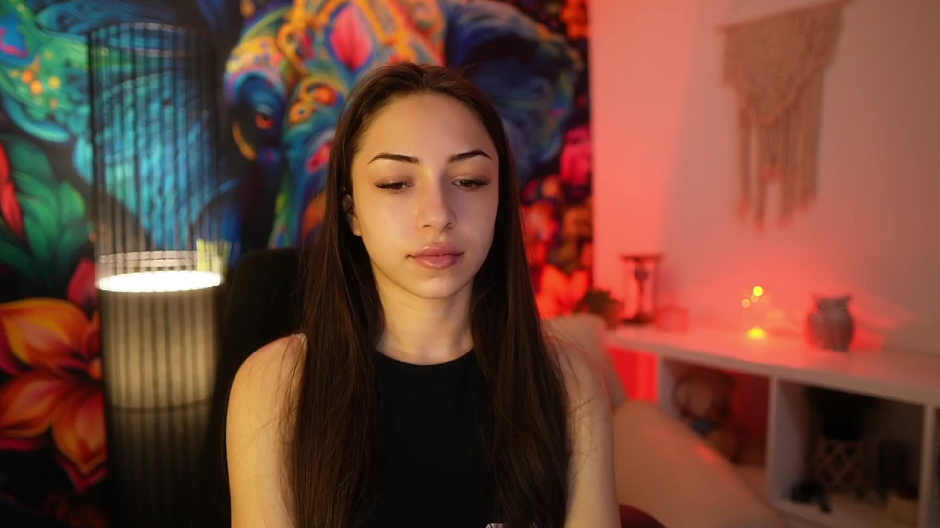 Gallery image thumbnail from Briar__Rose's myfreecams stream on, 04/17/2025, 17:37 image 3 of 20
