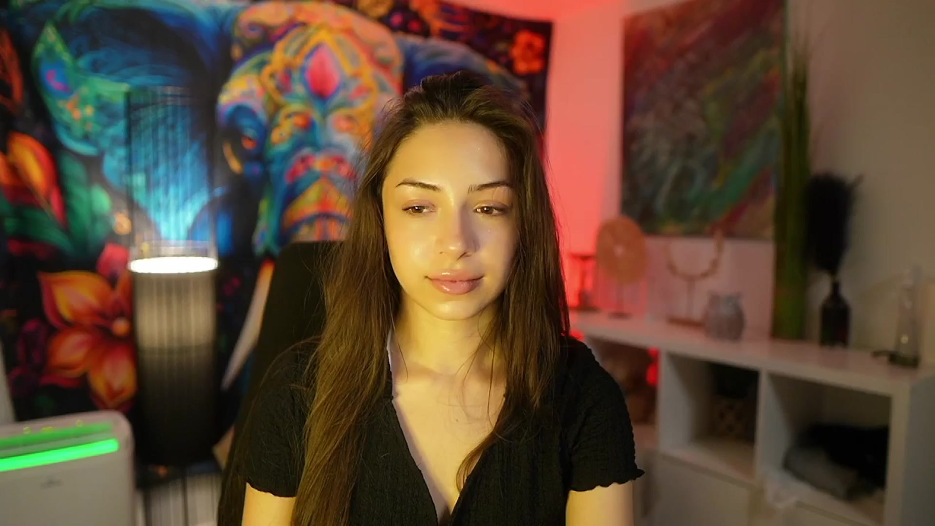 Gallery image thumbnail from Briar__Rose's myfreecams stream on, 05/20/2025, 15:10 image 10 of 20