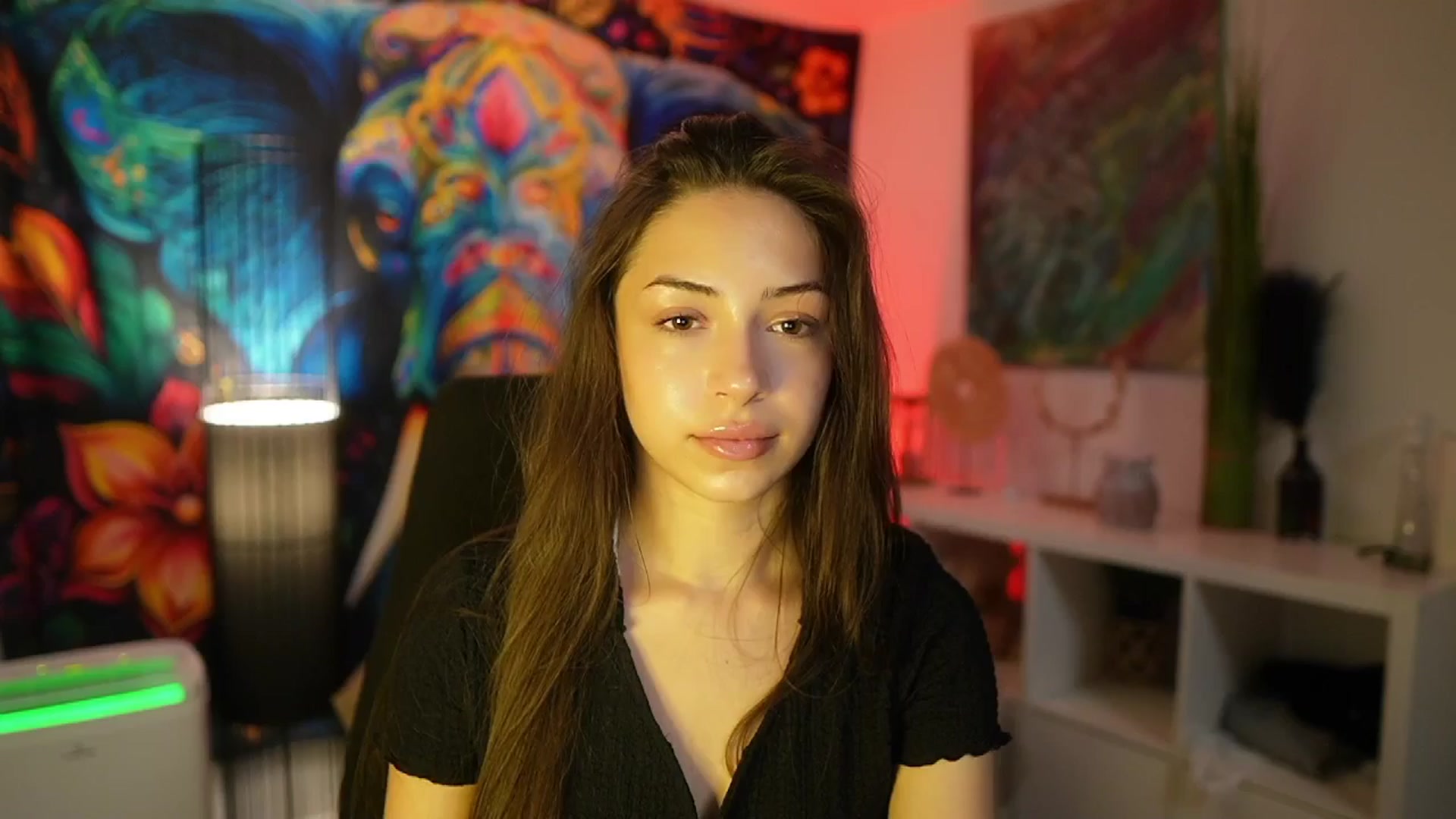 Gallery image thumbnail from Briar__Rose's myfreecams stream on, 05/20/2025, 15:10 image 13 of 20