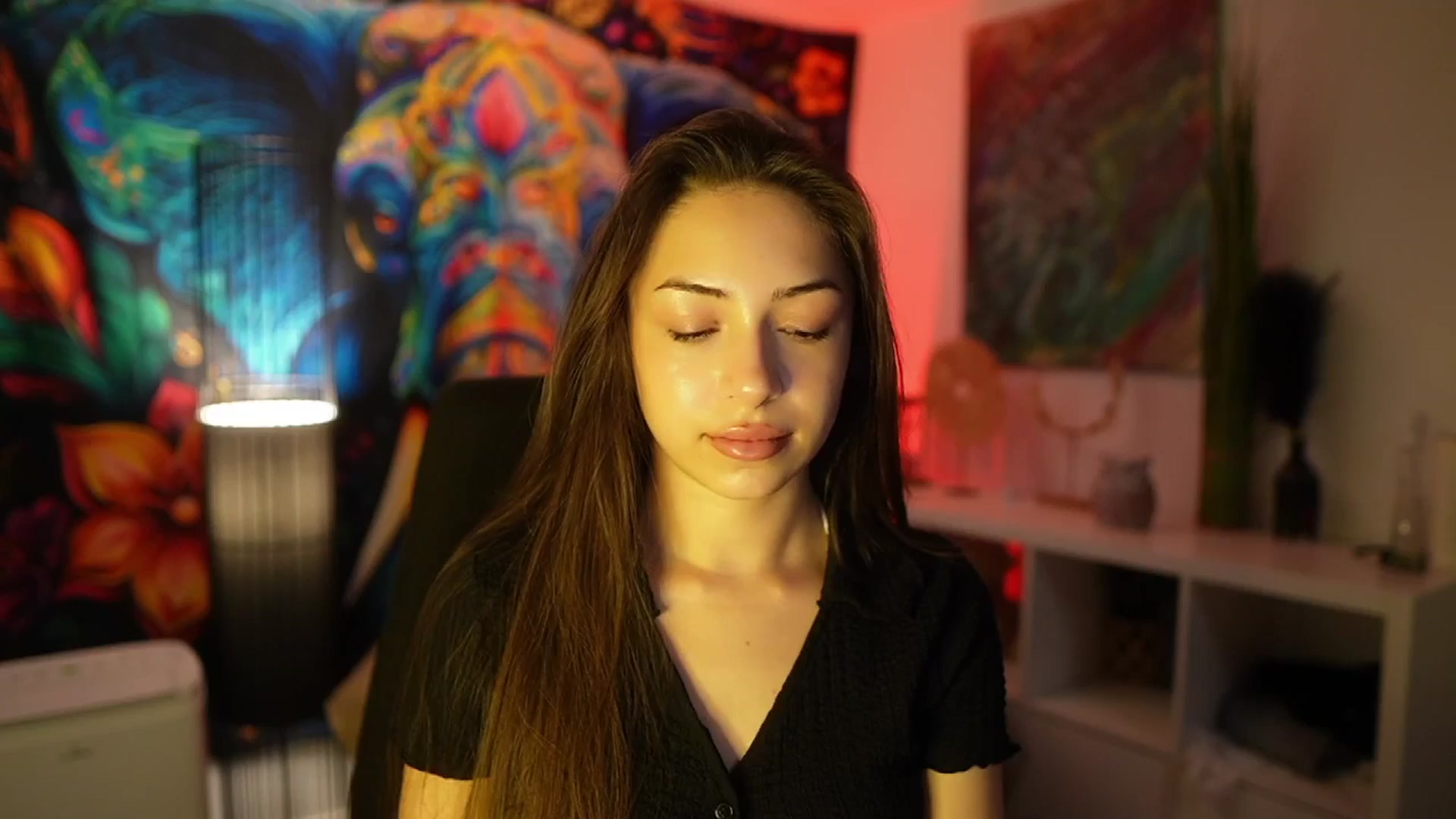 Gallery image thumbnail from Briar__Rose's myfreecams stream on, 05/20/2025, 17:59 image 2 of 20