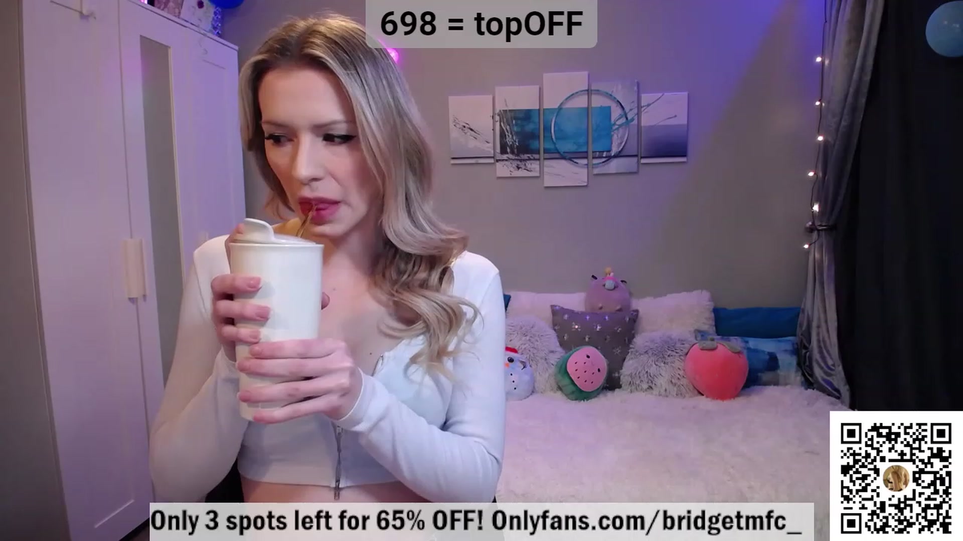 Gallery image thumbnail from Bridg's myfreecams stream on, 01/27/2023, 08:21 image 11 of 20