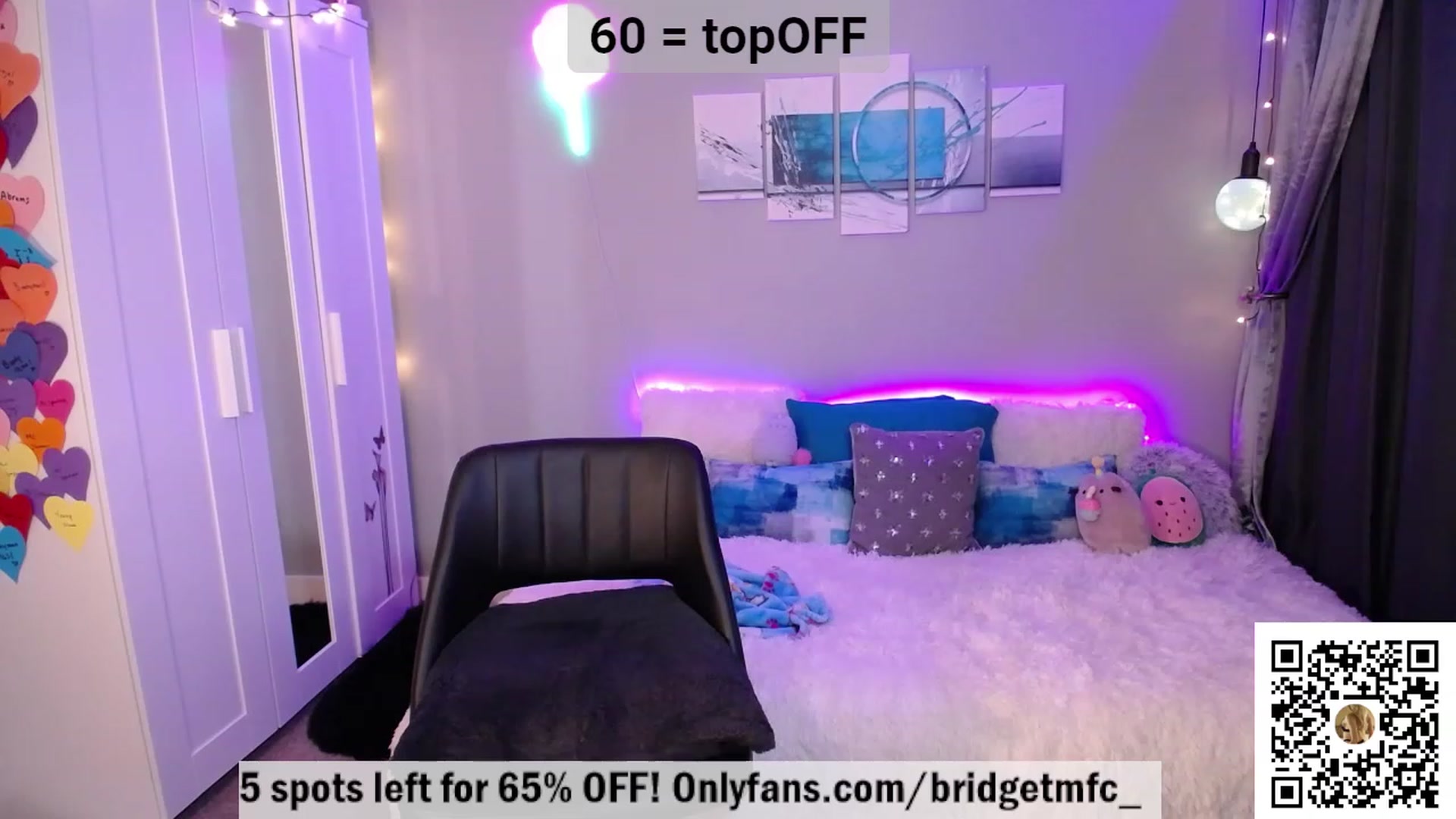 Gallery image thumbnail from Bridg's myfreecams stream on, 03/17/2023, 09:49 image 17 of 20