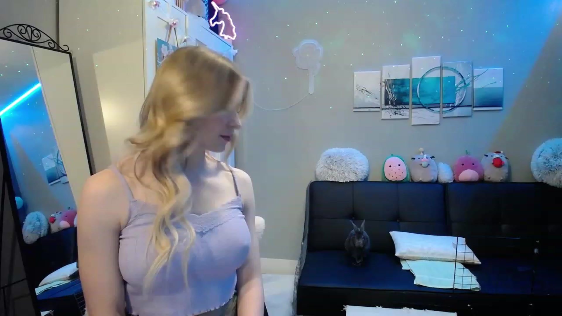 Gallery image thumbnail from Bridg's myfreecams stream on, 05/31/2023, 09:46 image 1 of 20