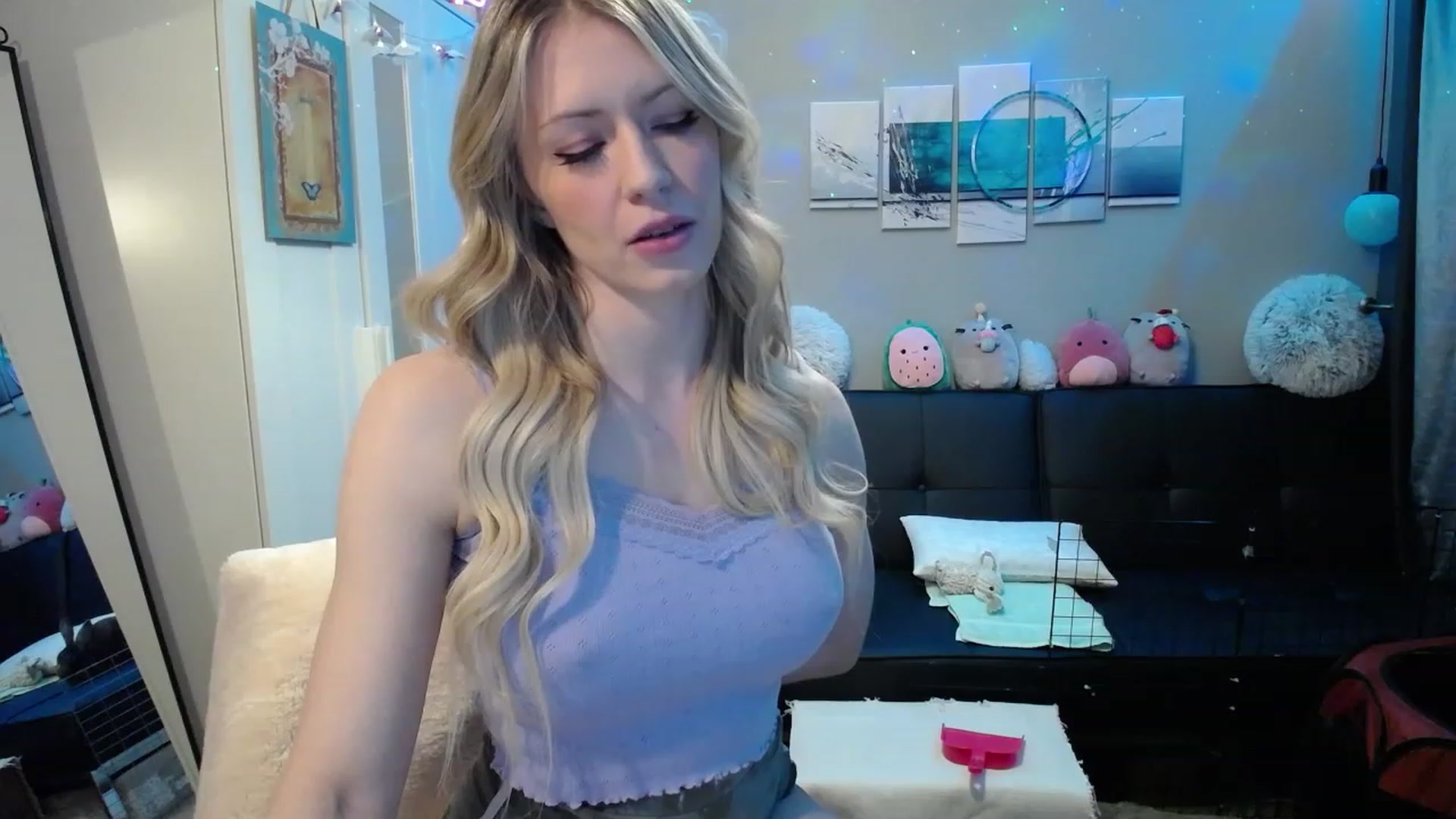 Gallery image thumbnail from Bridg's myfreecams stream on, 05/31/2023, 10:08 image 12 of 20
