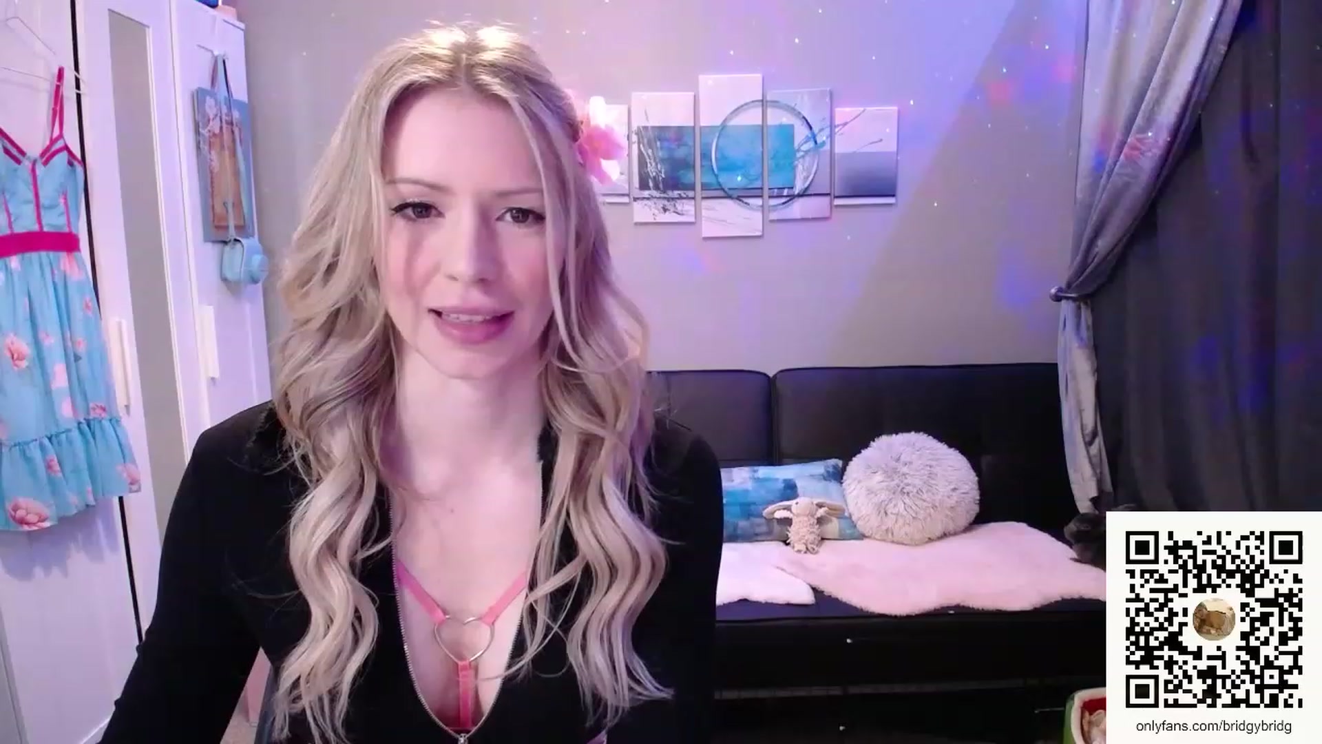 Gallery image thumbnail from Bridg's myfreecams stream on, 07/26/2023, 10:11 image 18 of 20