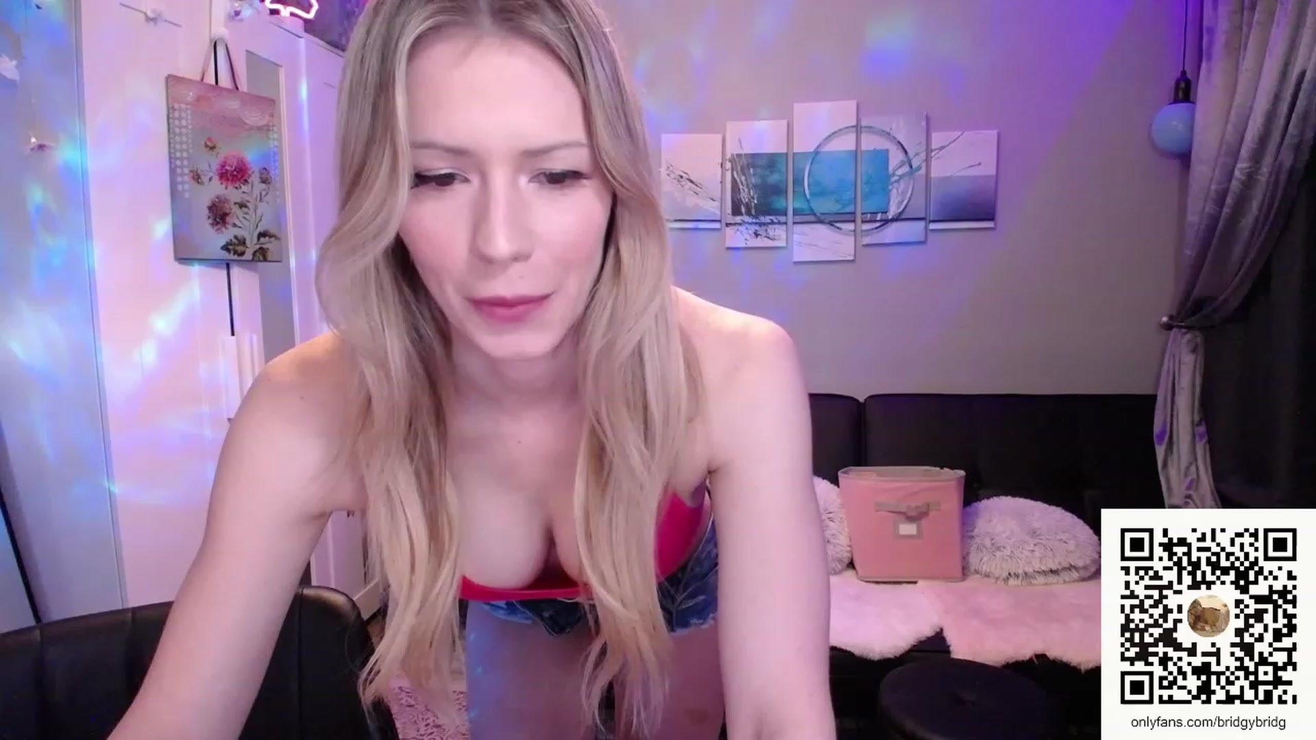 Gallery image thumbnail from Bridg's myfreecams stream on, 08/23/2023, 08:19 image 11 of 20