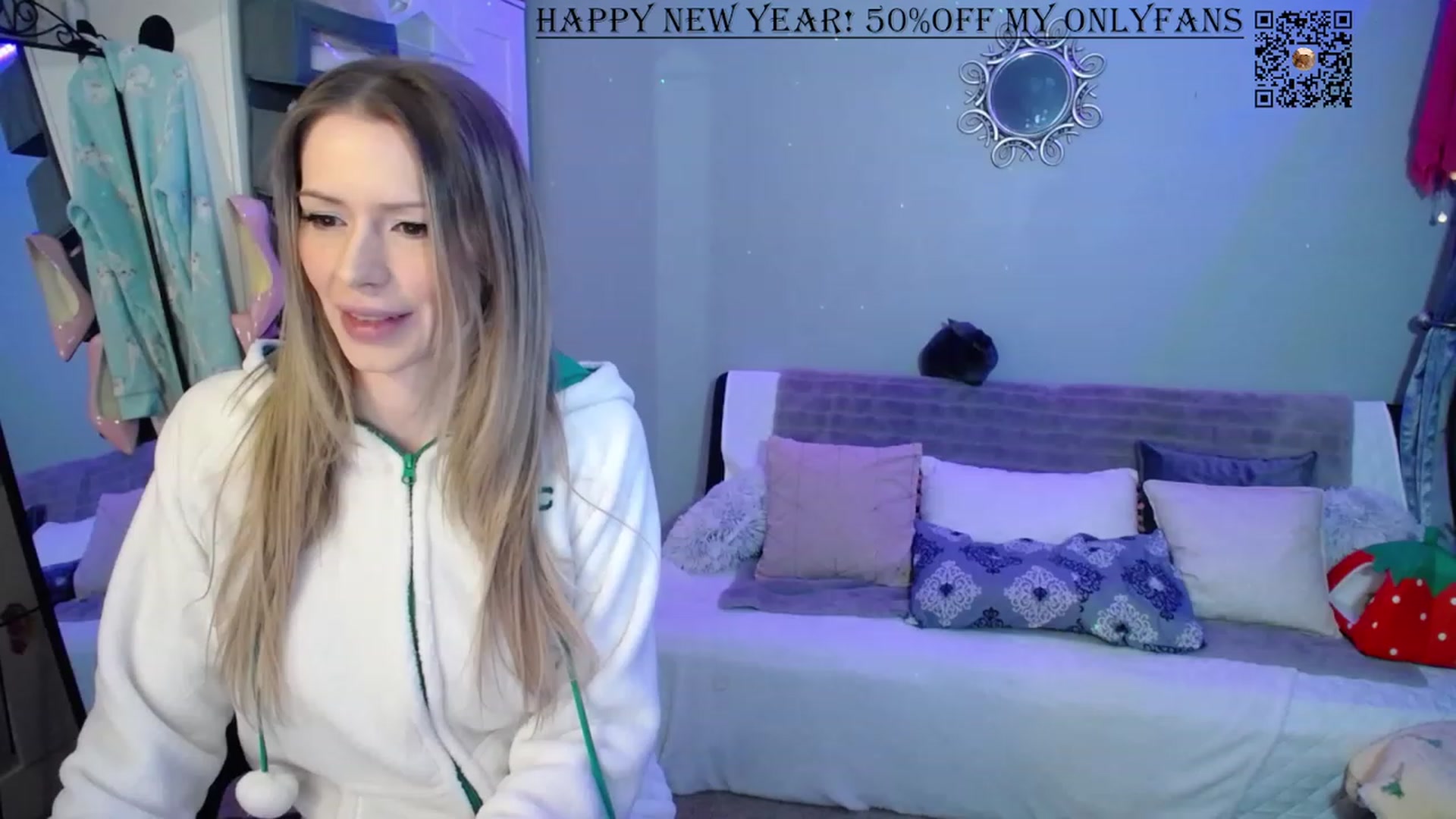Gallery image thumbnail from Bridg's myfreecams stream on, 01/14/2024, 10:40 image 10 of 20