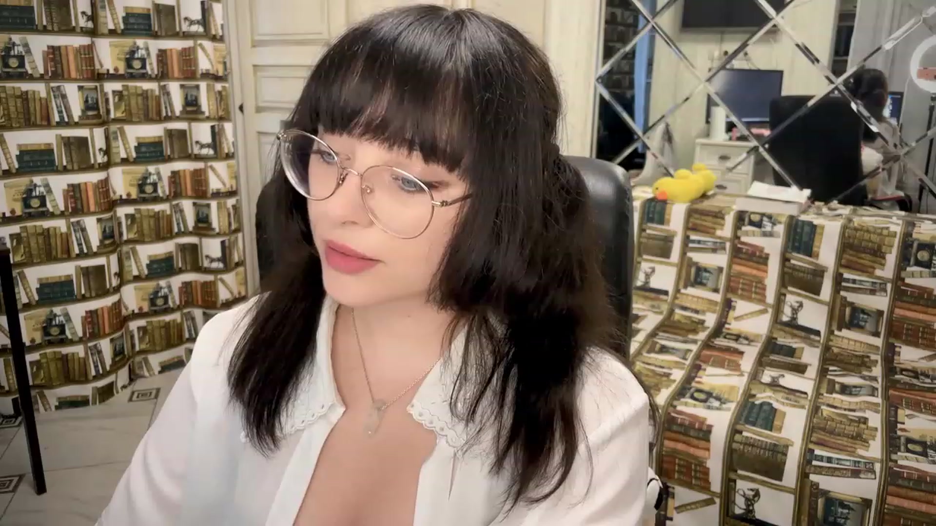 Gallery image thumbnail from BridgeOnFire's myfreecams stream on, 07/04/2023, 18:46 image 12 of 20
