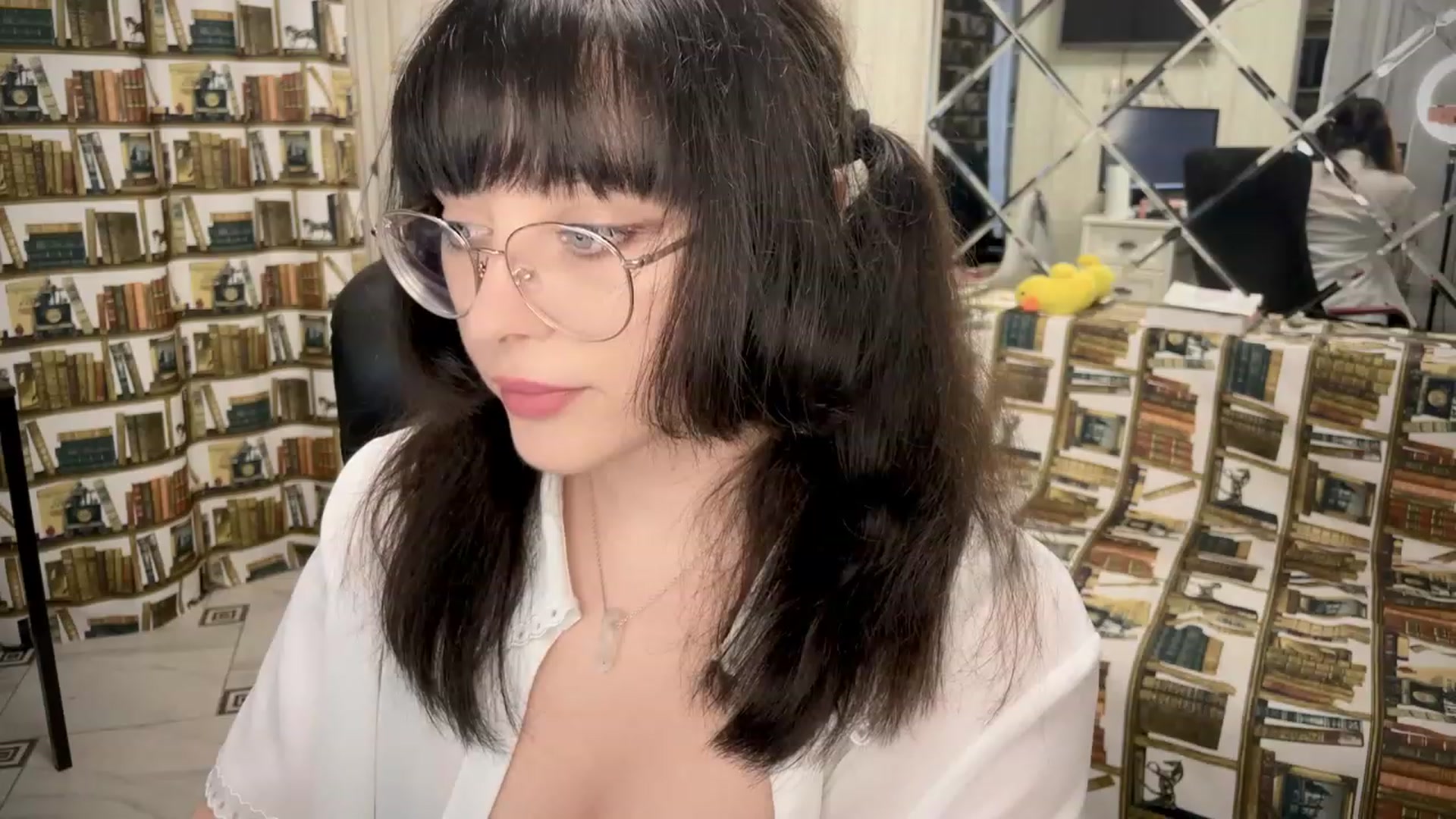 Gallery image thumbnail from BridgeOnFire's myfreecams stream on, 07/04/2023, 18:46 image 15 of 20