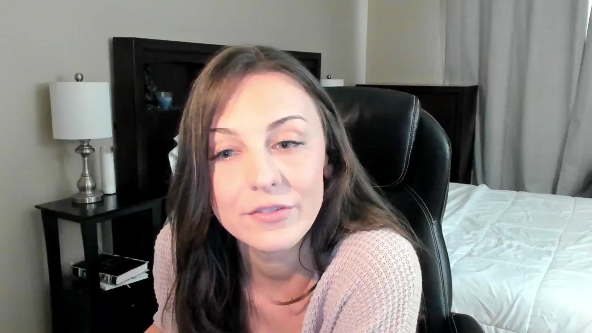 Gallery image thumbnail from BridgetBlight's myfreecams stream on, 05/28/2024, 17:27 image 18 of 20