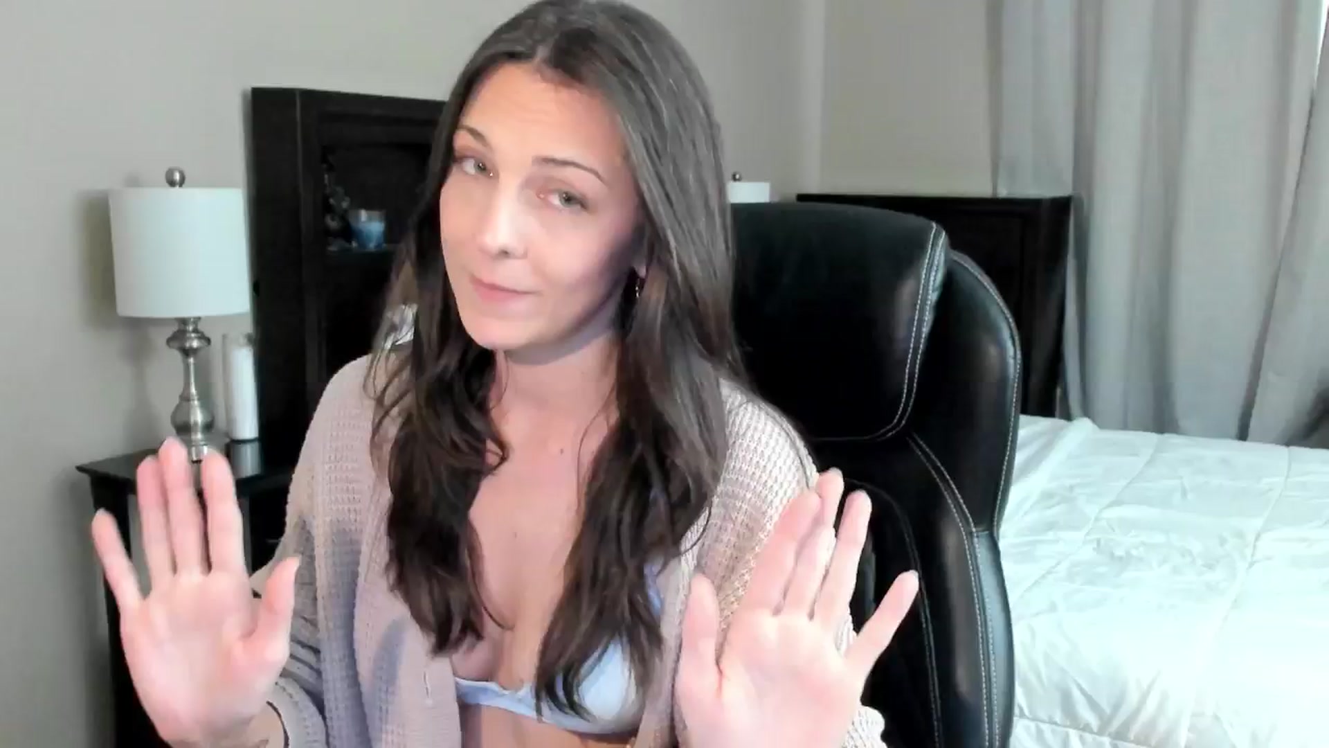 Gallery image thumbnail from BridgetBlight's myfreecams stream on, 05/28/2024, 18:39 image 6 of 20