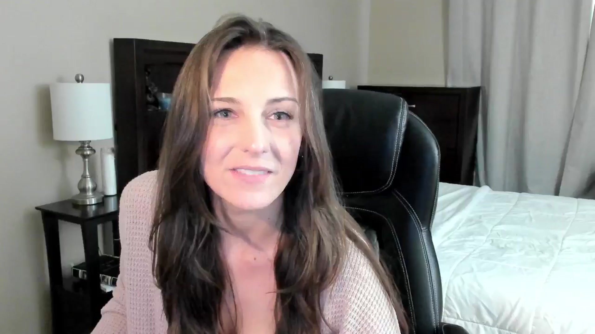 Gallery image thumbnail from BridgetBlight's myfreecams stream on, 05/28/2024, 18:39 image 9 of 20