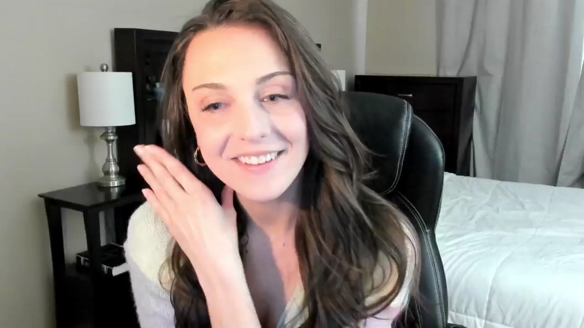 Gallery image thumbnail from BridgetBlight's myfreecams stream on, 06/14/2024, 17:54 image 13 of 20