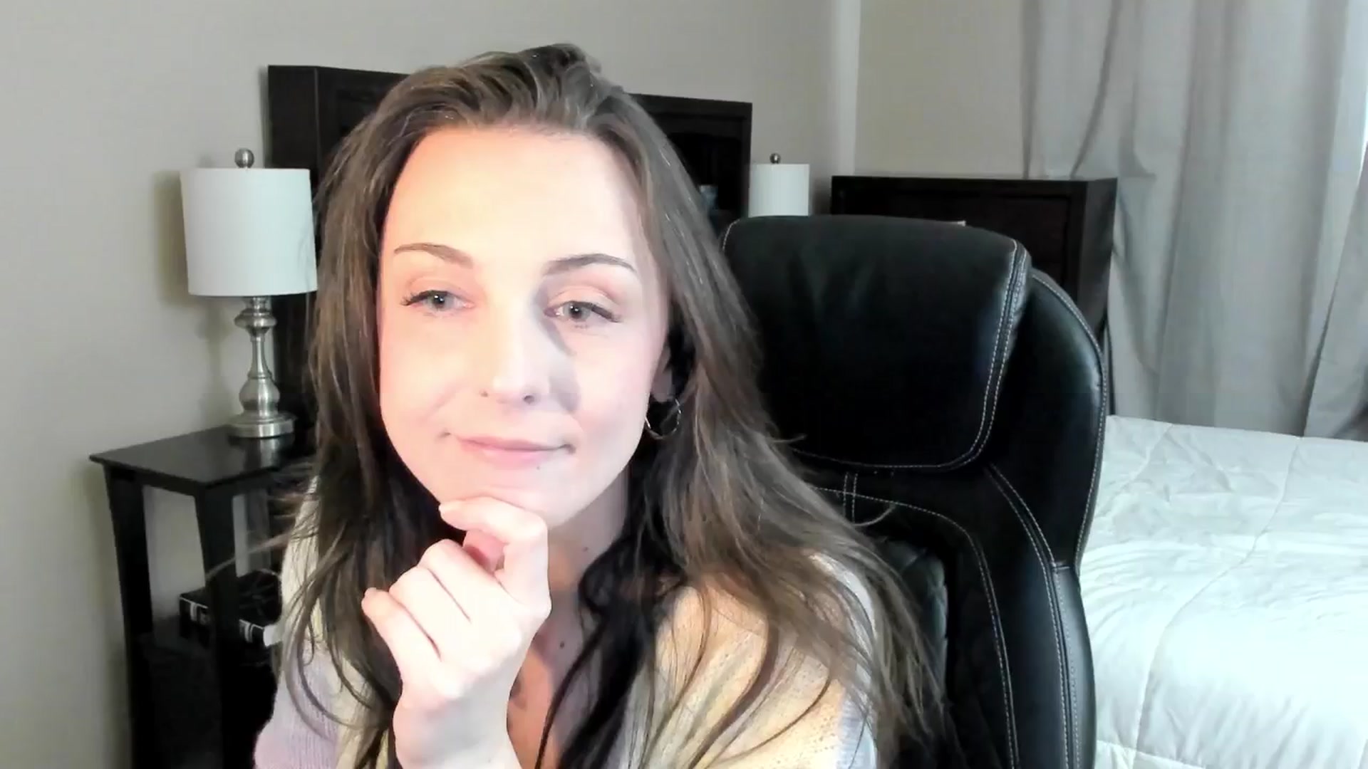 Gallery image thumbnail from BridgetBlight's myfreecams stream on, 06/14/2024, 17:54 image 16 of 20