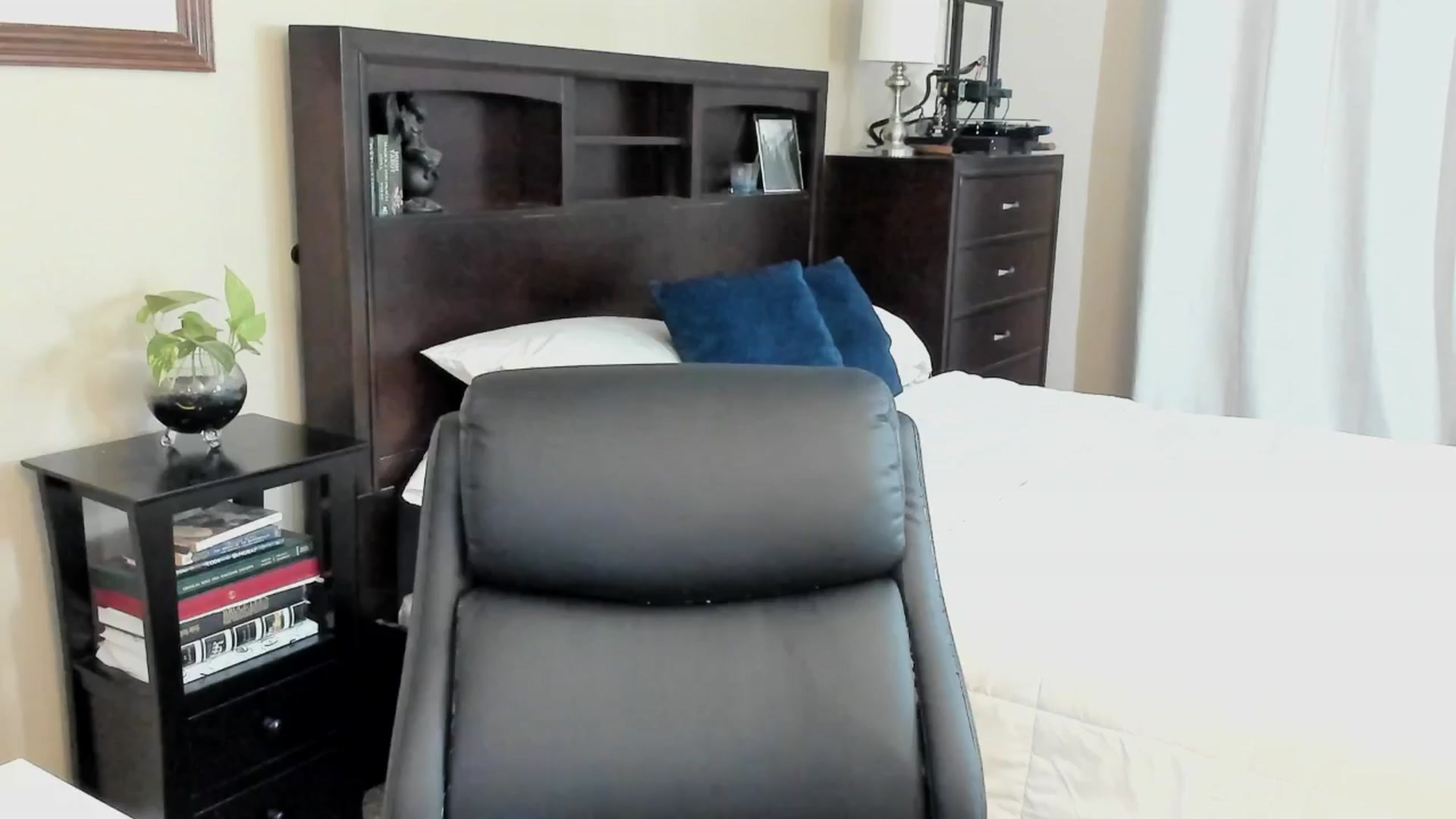 Gallery image thumbnail from BridgetBlight's myfreecams stream on, 11/22/2024, 18:15 image 19 of 20